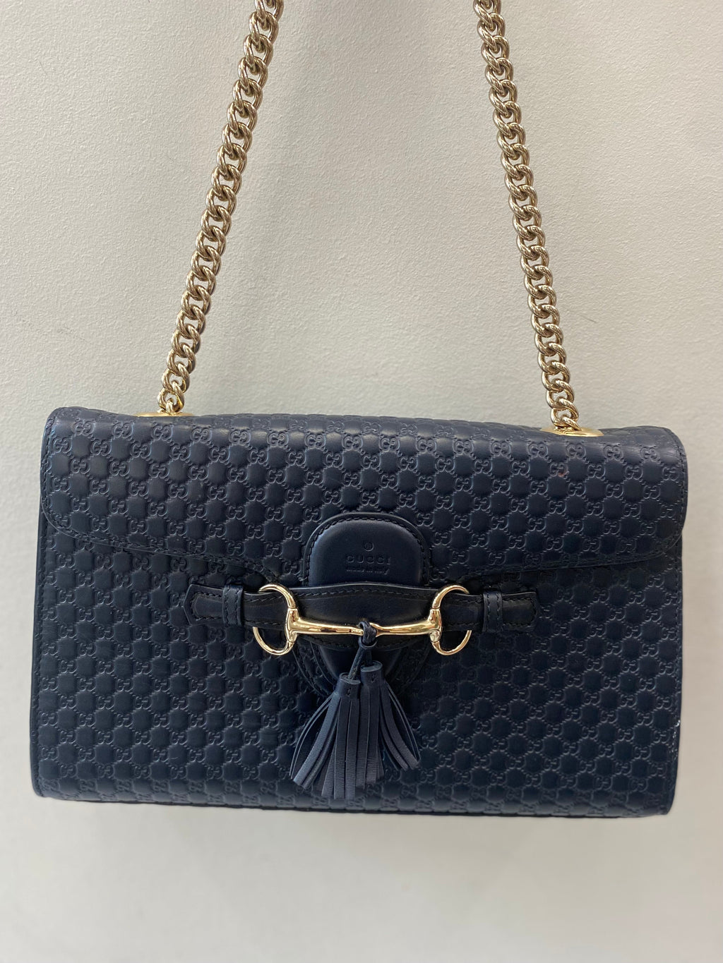 GUCCI MICROGUCCISSIMA LEATHER MEDIUM CHAIN SHOULDER BAG