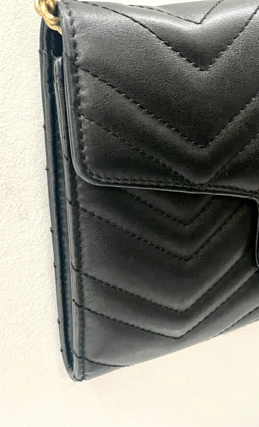 GUCCI GG MARMONT MINI CHAIN SHOULDER BAG