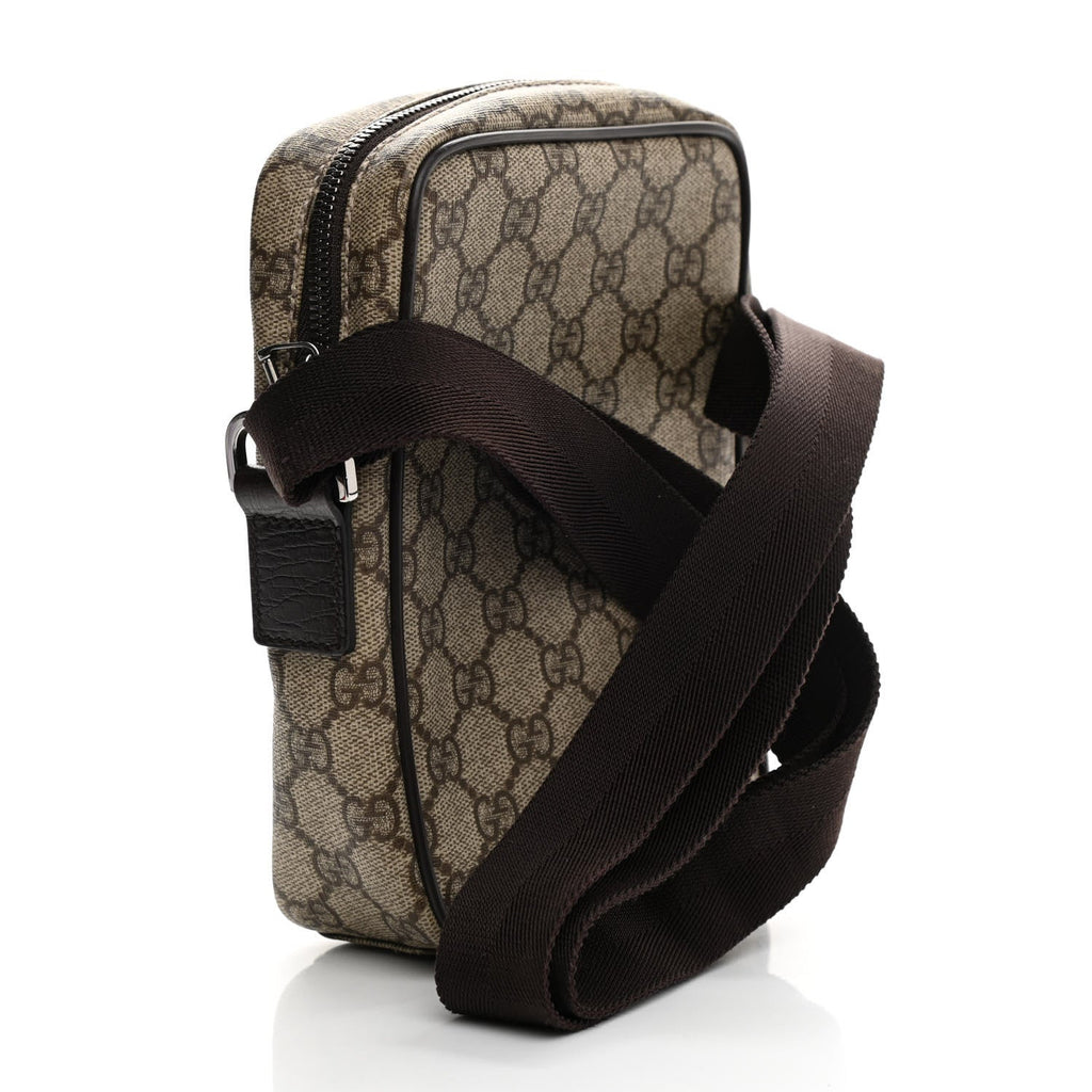 GUCCI GG SUPREME SMALL MESSENGER BAG