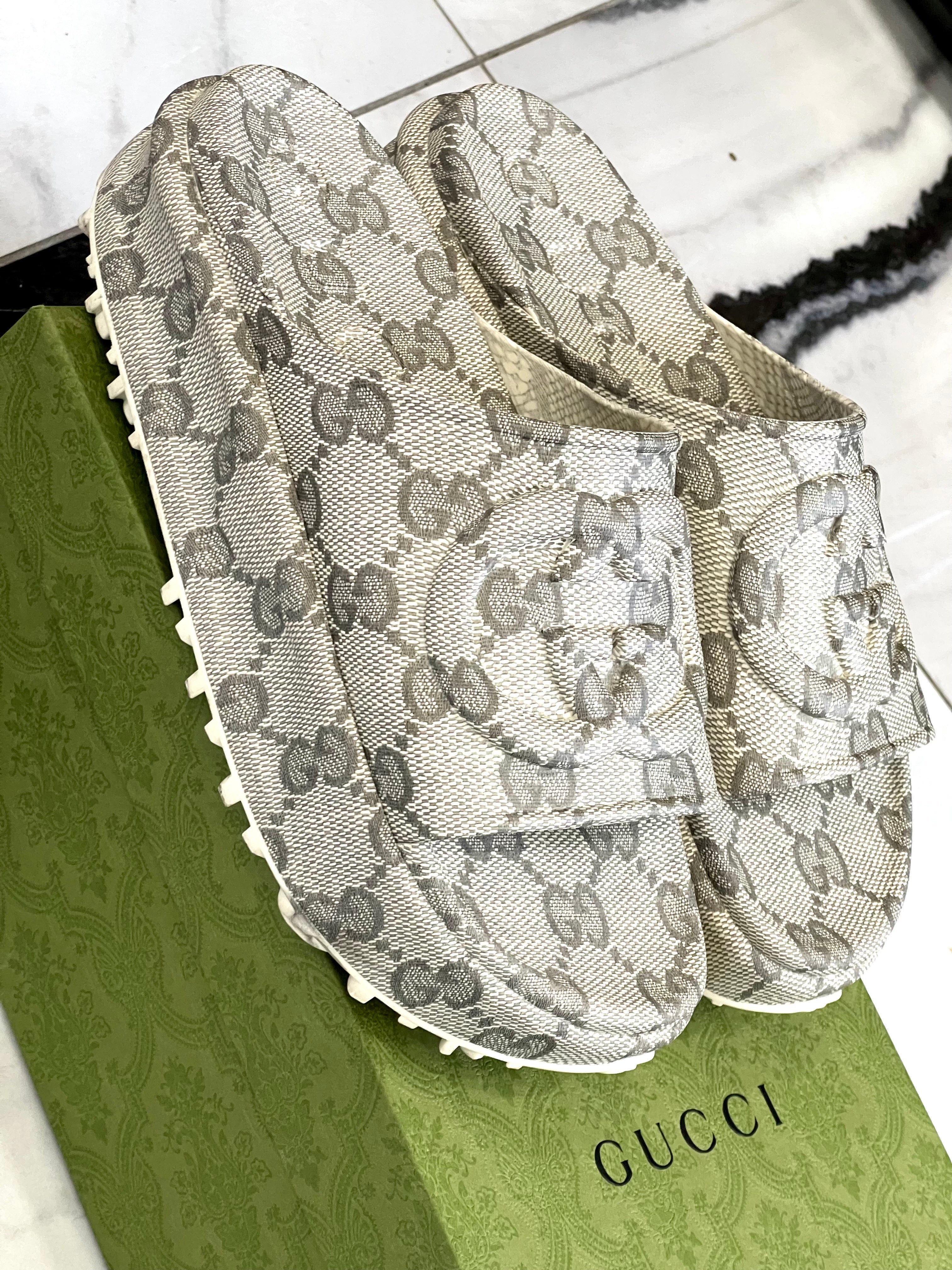 GUCCI GG MONOGRAM MIAMI PLATFORM SLIDES