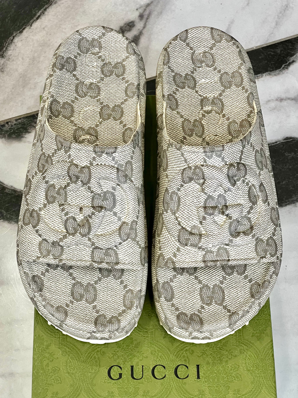 GUCCI GG MONOGRAM MIAMI PLATFORM SLIDES