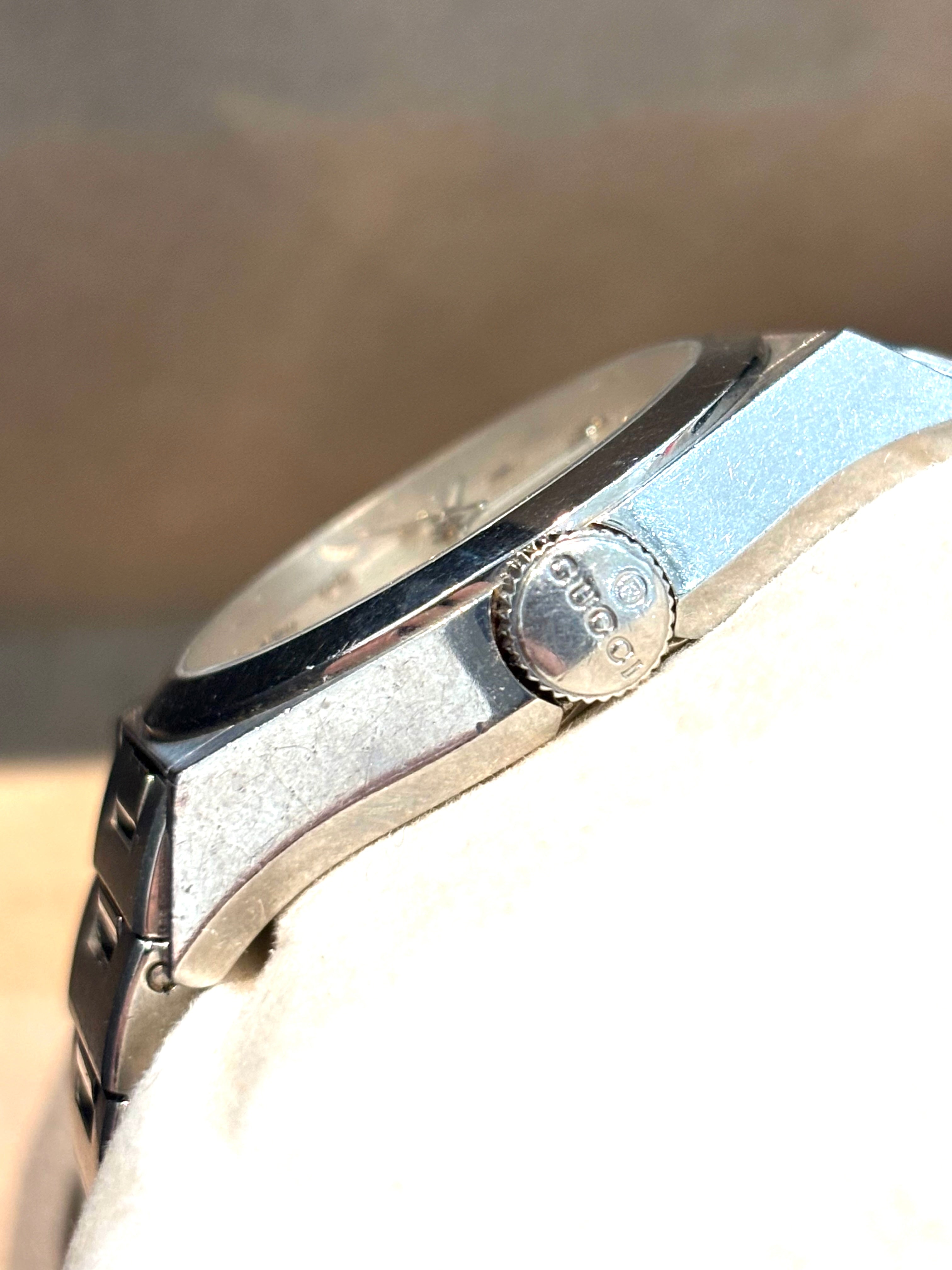 GUCCI PANTHEON 115 MOP DIAMOND DIAL BRUSHED STAINLESS STEEL WATCH