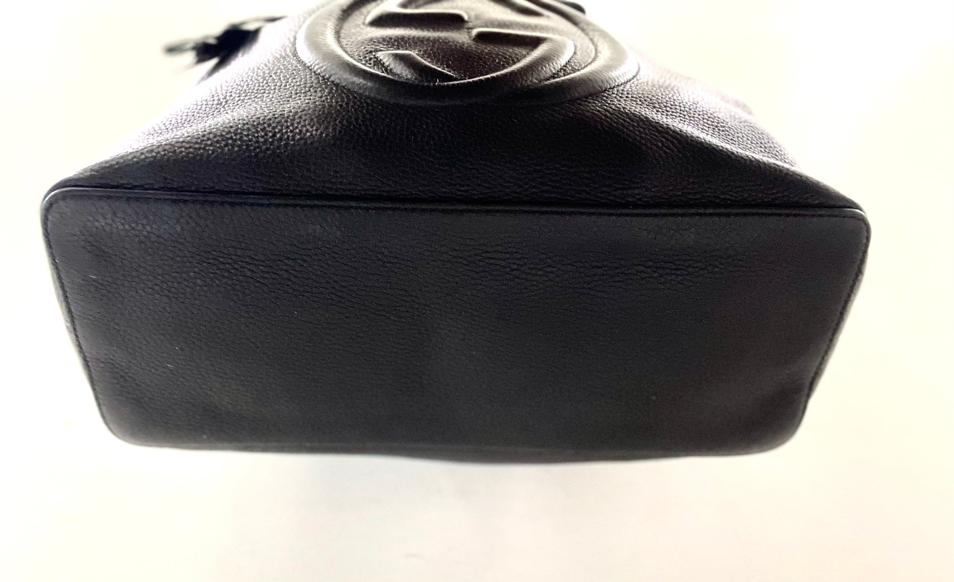GUCCI PEBBLED CALFSKIN LEATHER MEDIUM SOHO HOBO BAG