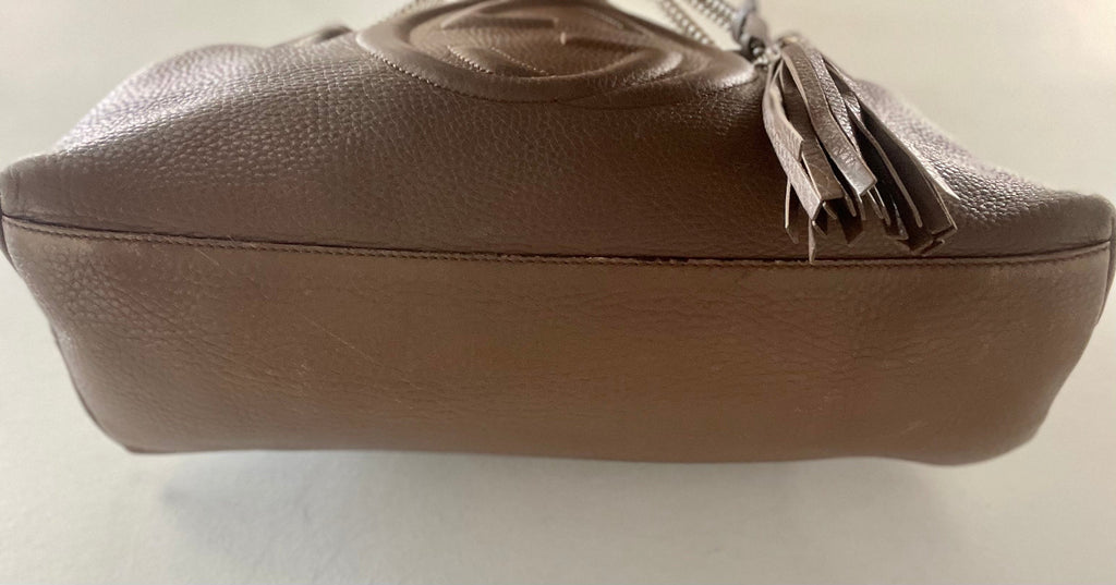 GUCCI PEBBLED CALFSKIN SOHO CHAIN SHOULDER BAG