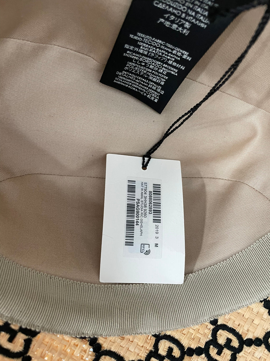 GUCCI RAFFIA ELAPHE GG MONOGRAM EMBROIDERED WIDE BRIM HAT
