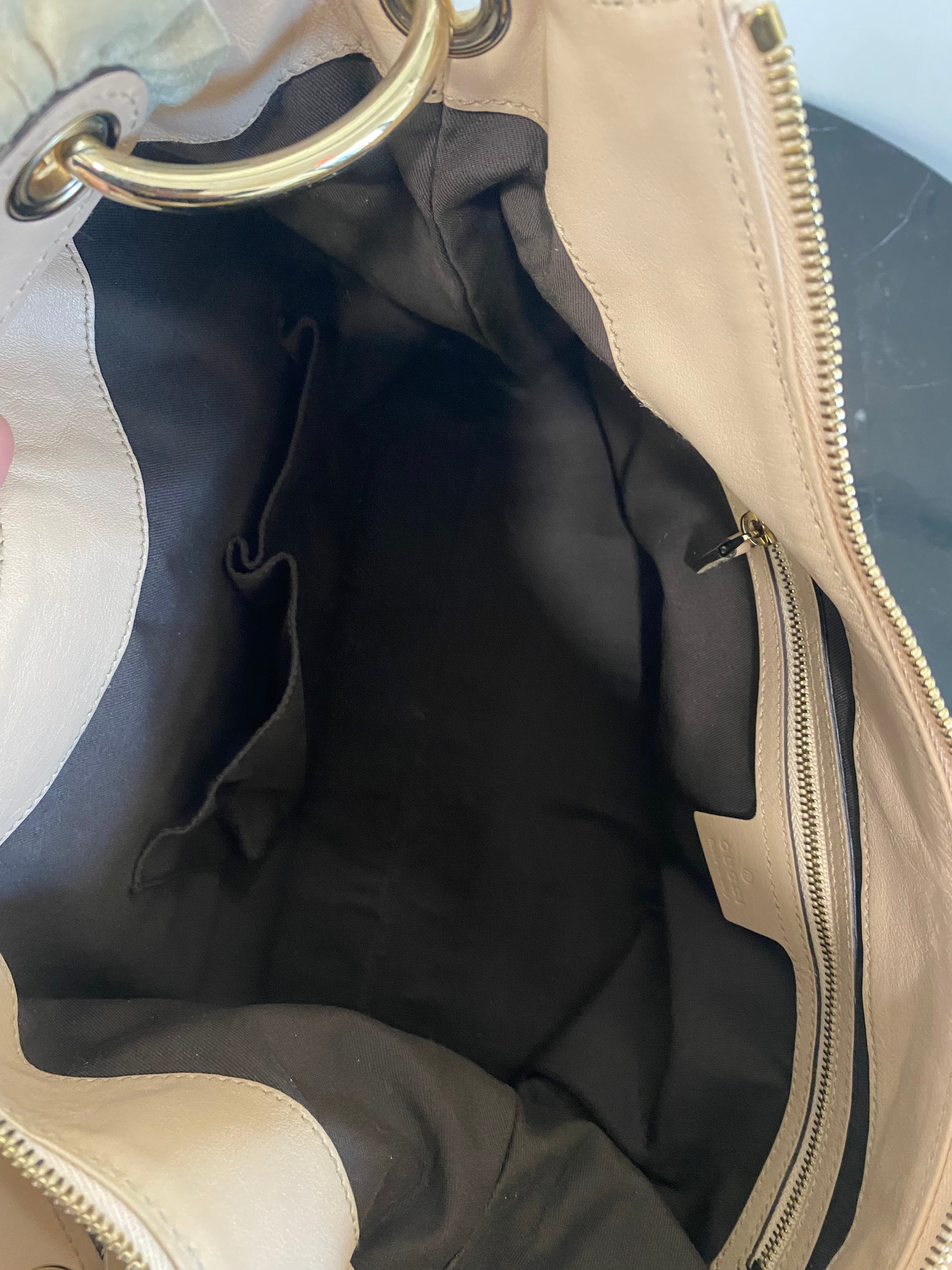 GUCCI SABRINA RUFFLE LEATHER HOBO BAG