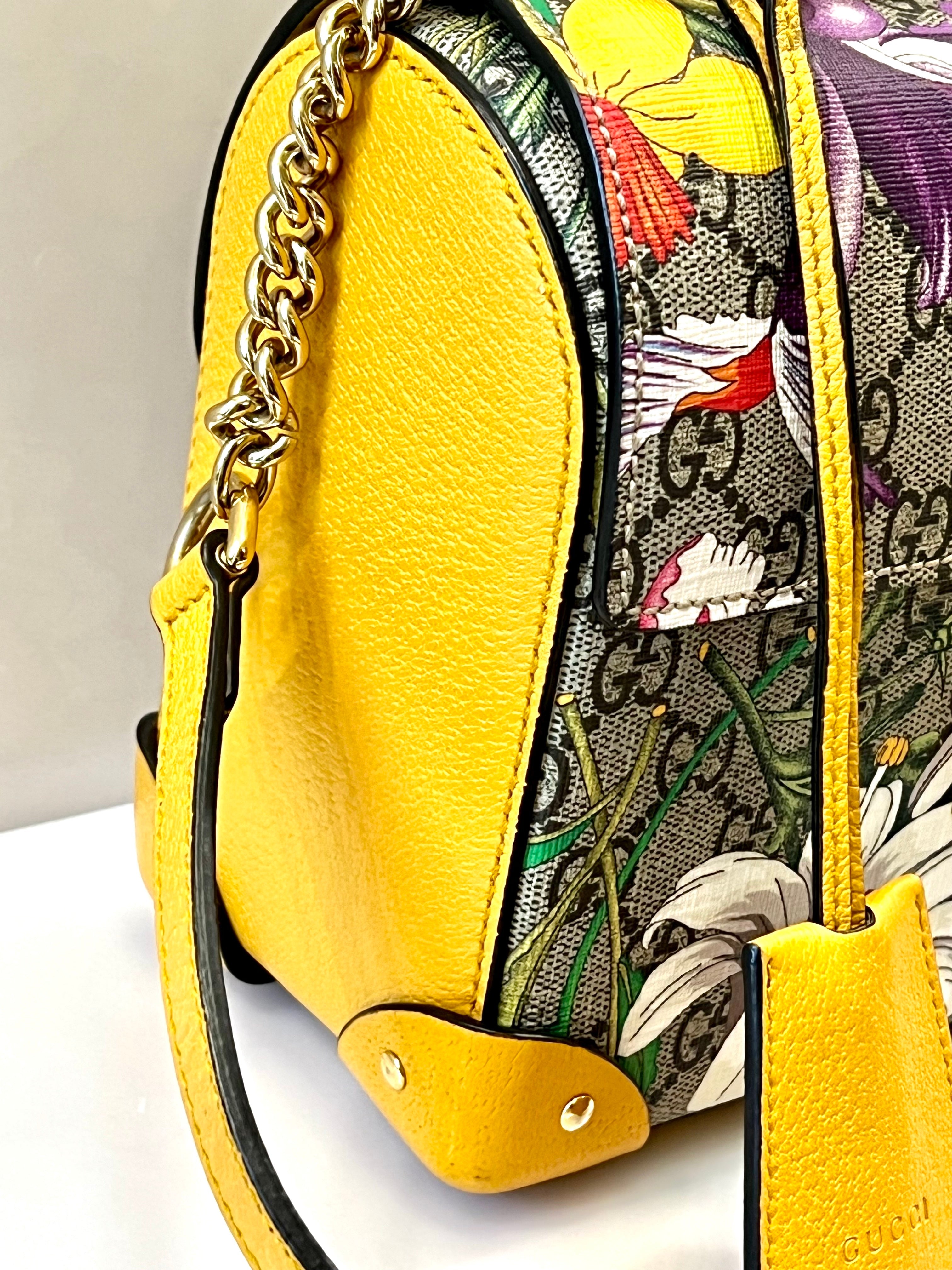 GUCCI GG SUPREME MONOGRAM FLORA BAMBOO PADLOCK BAG