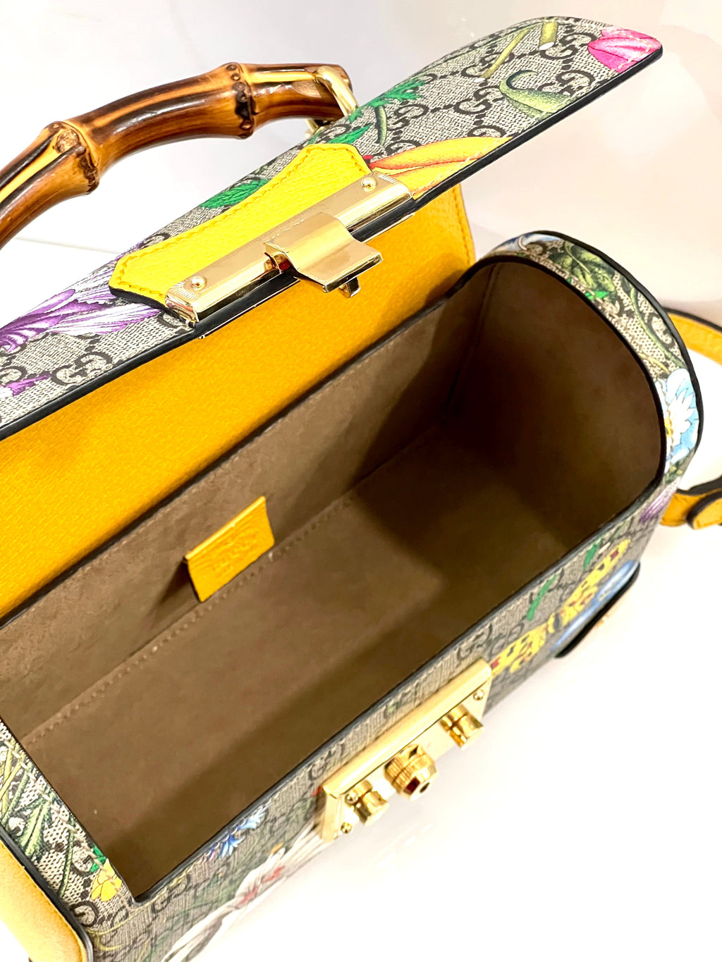 GUCCI GG SUPREME MONOGRAM FLORA BAMBOO PADLOCK BAG
