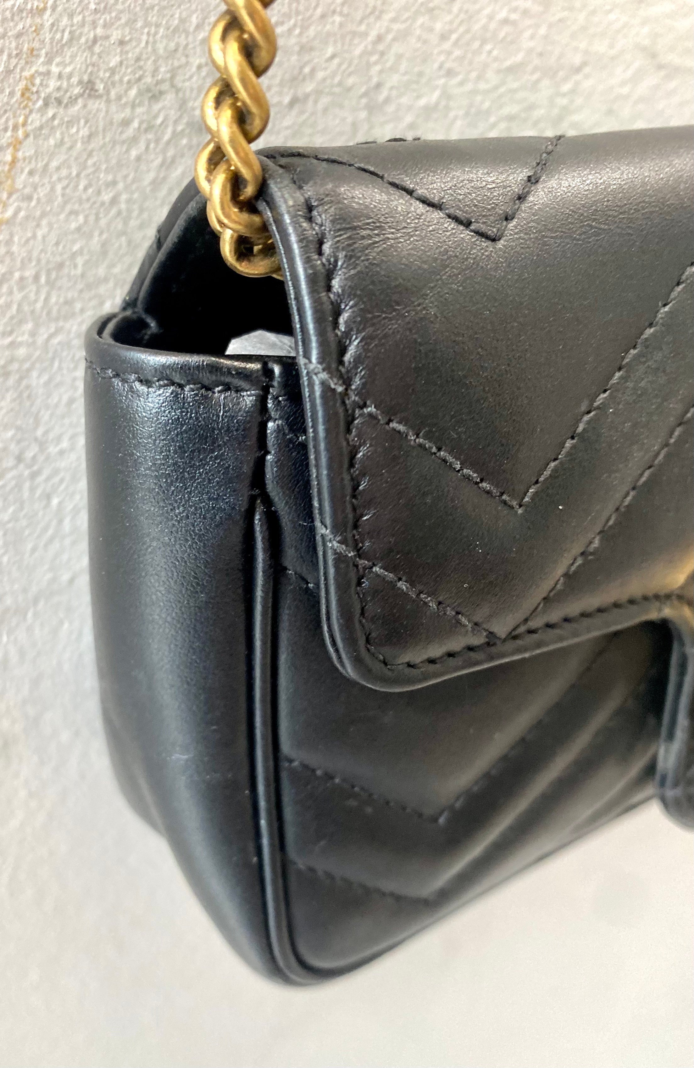 GUCCI GG MARMONT SUPER MINI LEATHER BAG