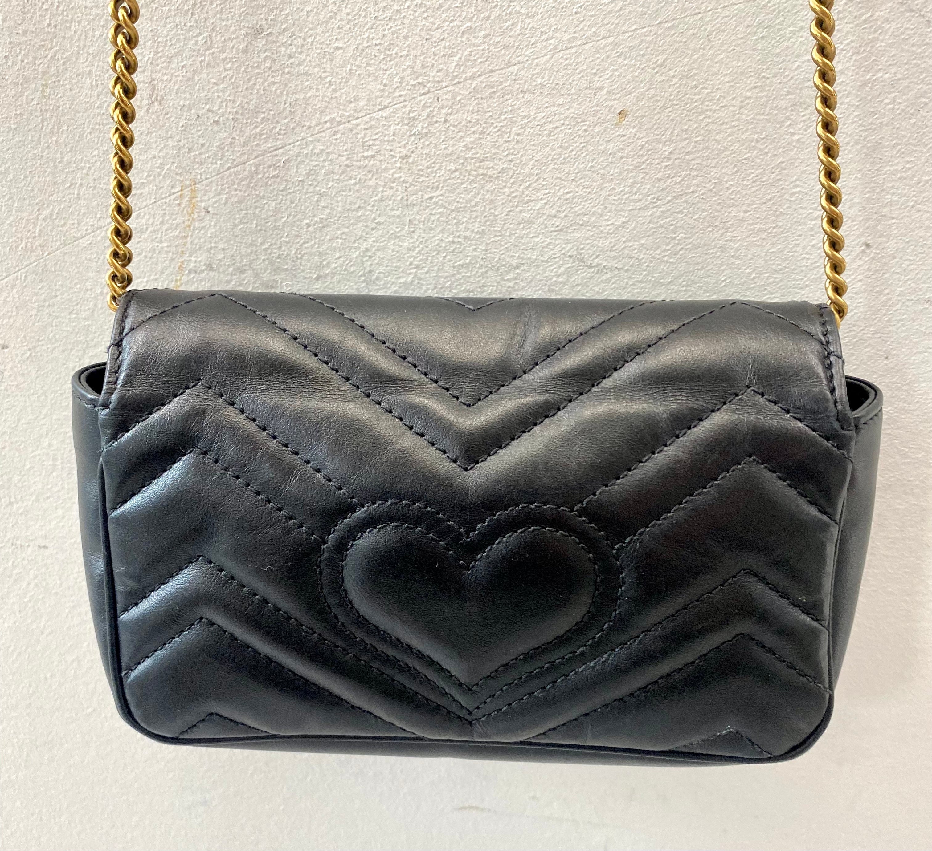 GUCCI GG MARMONT SUPER MINI LEATHER BAG