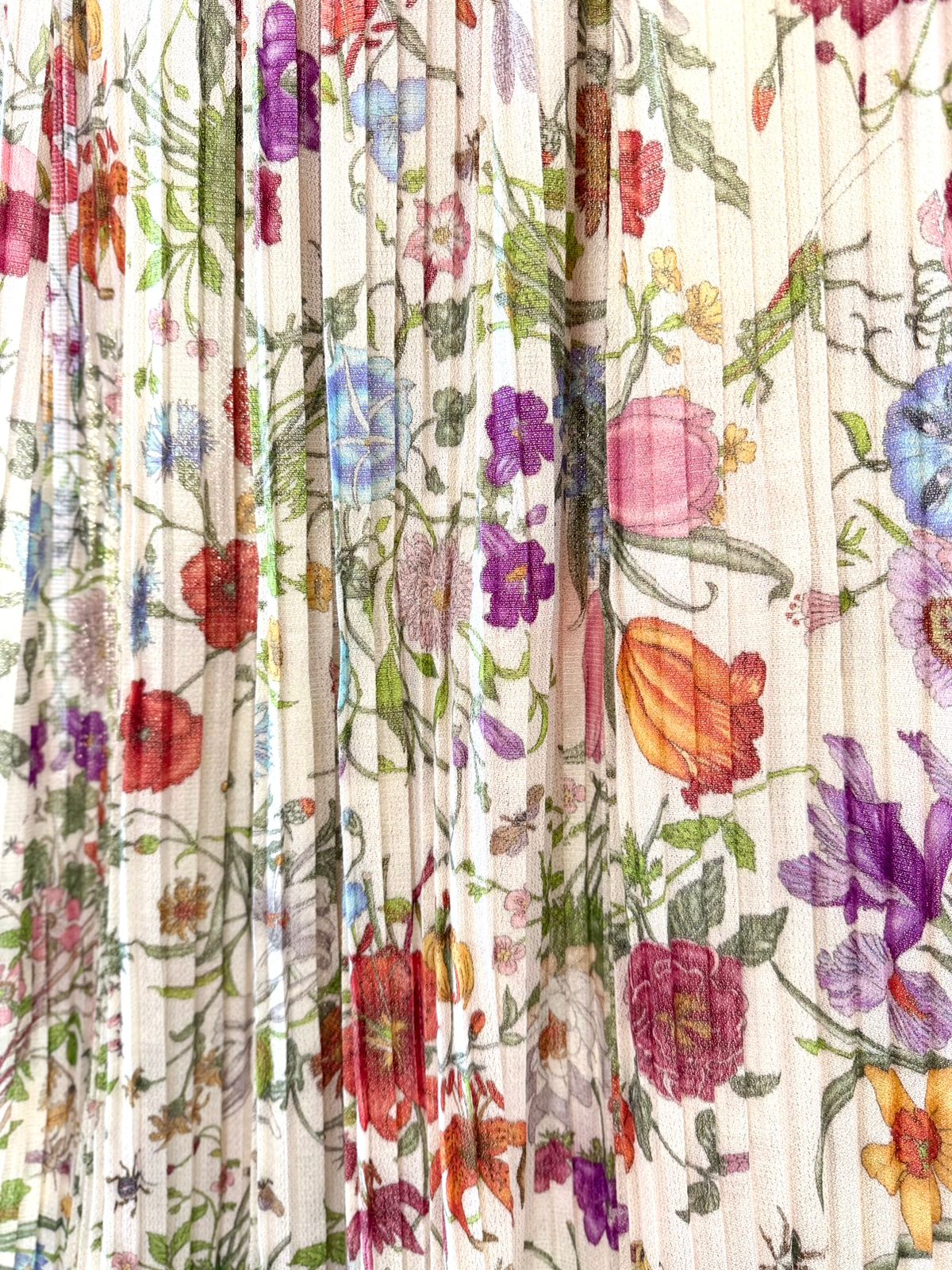 GUCCI FLORAL PRINT SILK SCARF