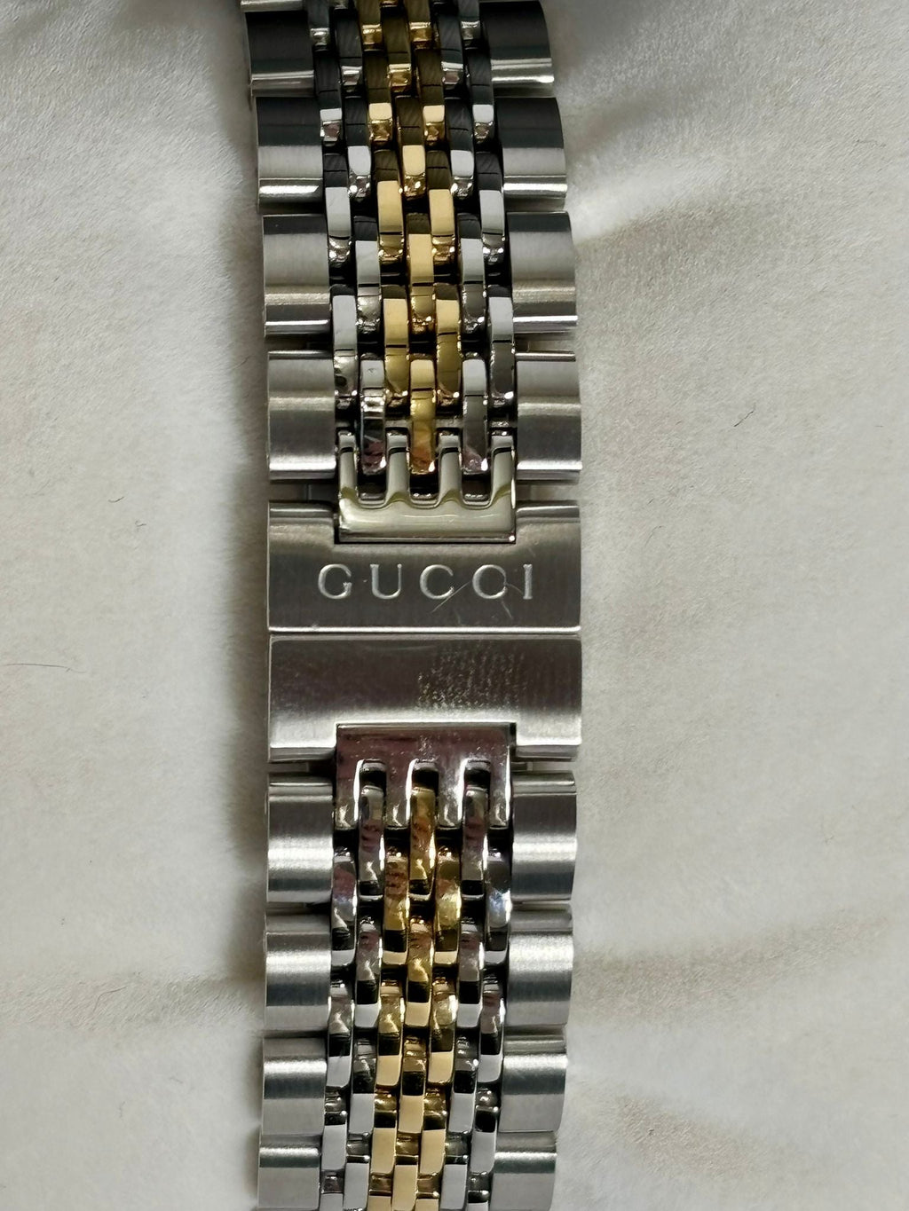 GUCCI G-TIMELESS TWO-TONE STAINLESS STEEL QUARTZ WATCH