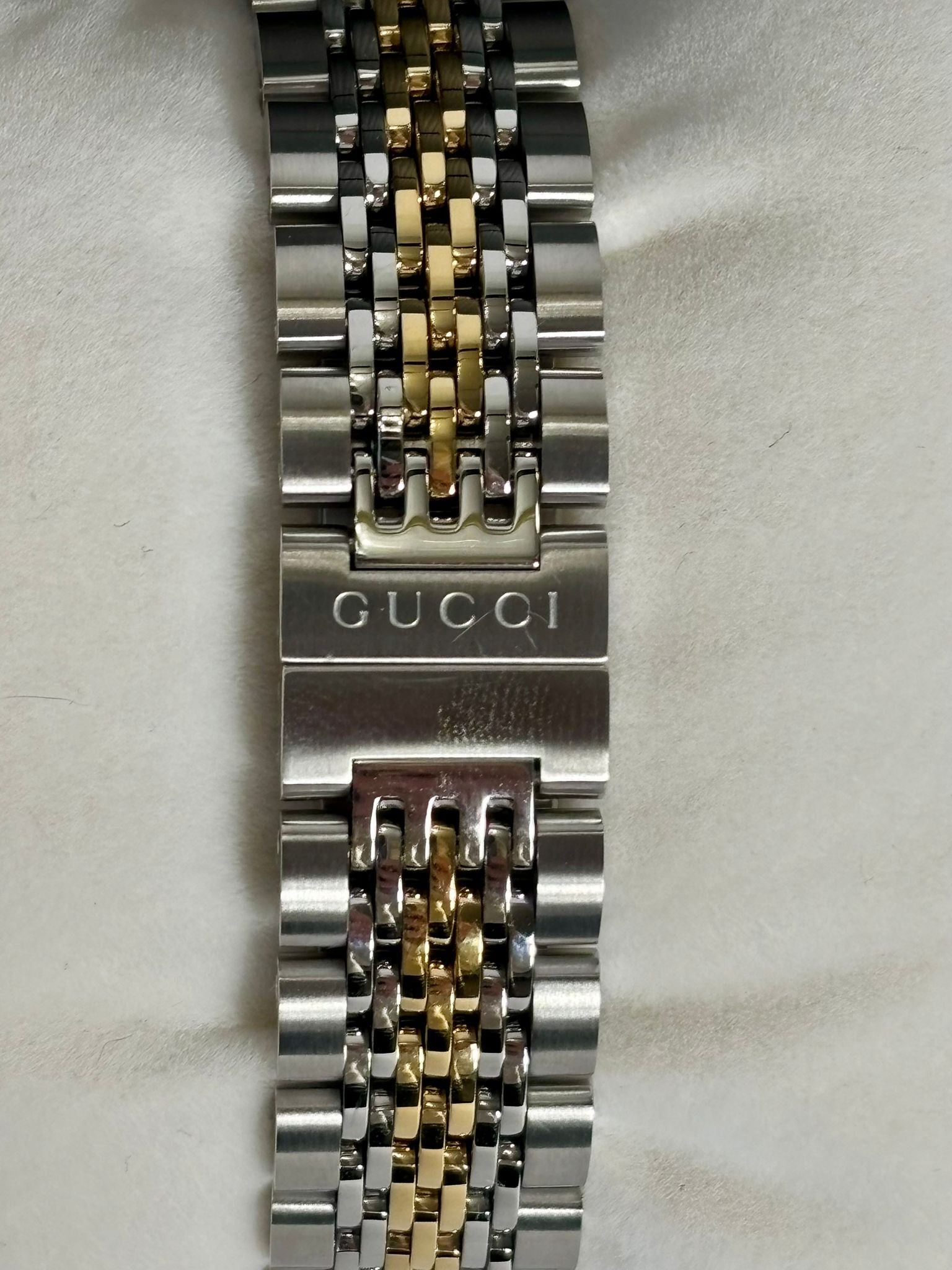GUCCI G-TIMELESS TWO-TONE STAINLESS STEEL QUARTZ WATCH