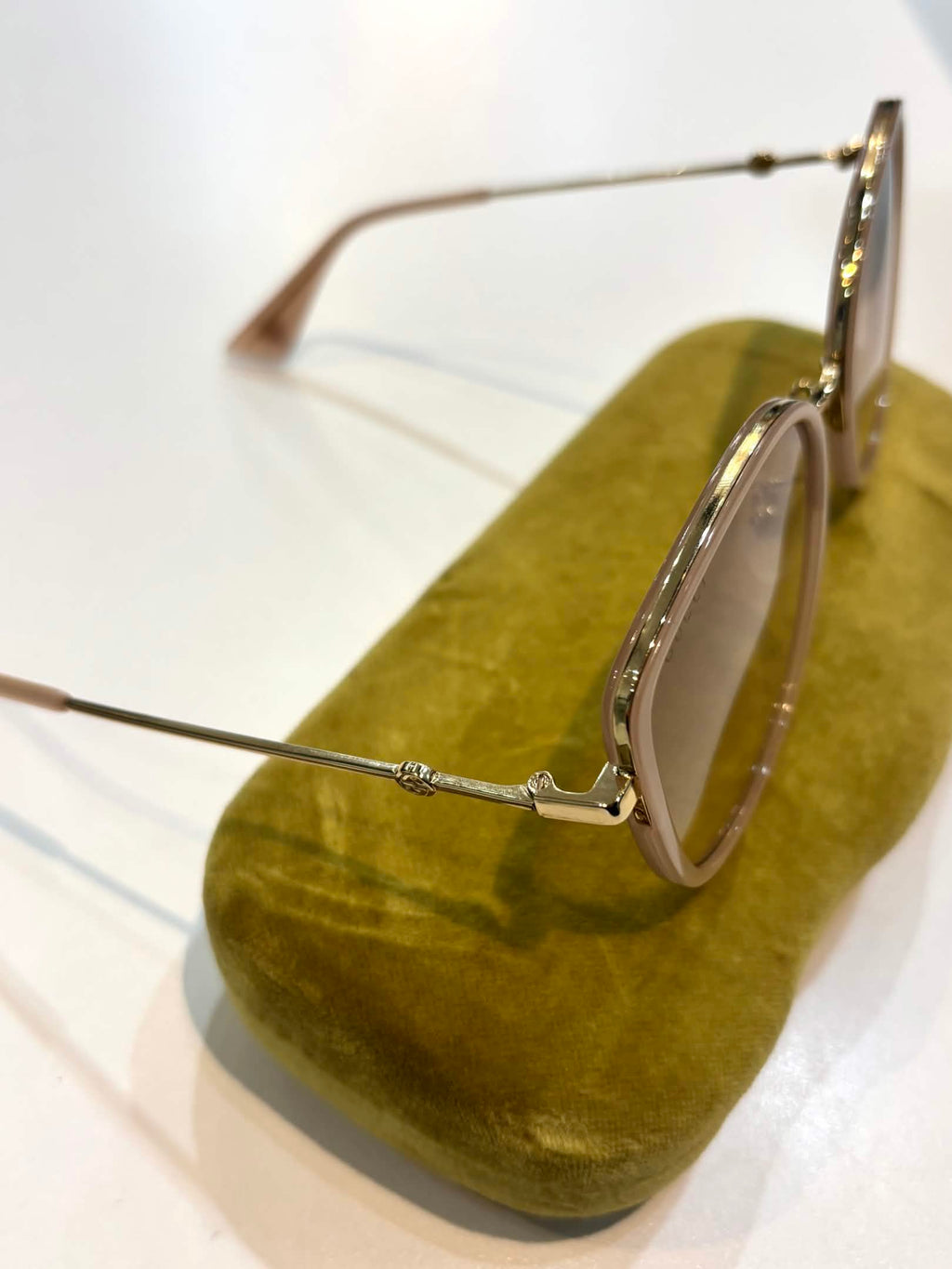 GUCCI GG0606SK-004 SQUARE RECTANGLE SUNGLASSES