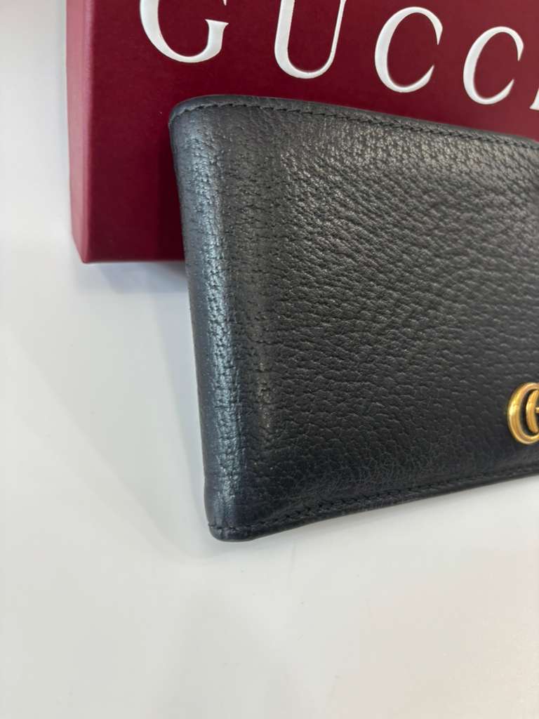 GUCCI GG CALFSKIN LEATHER BI-FOLD WALLET