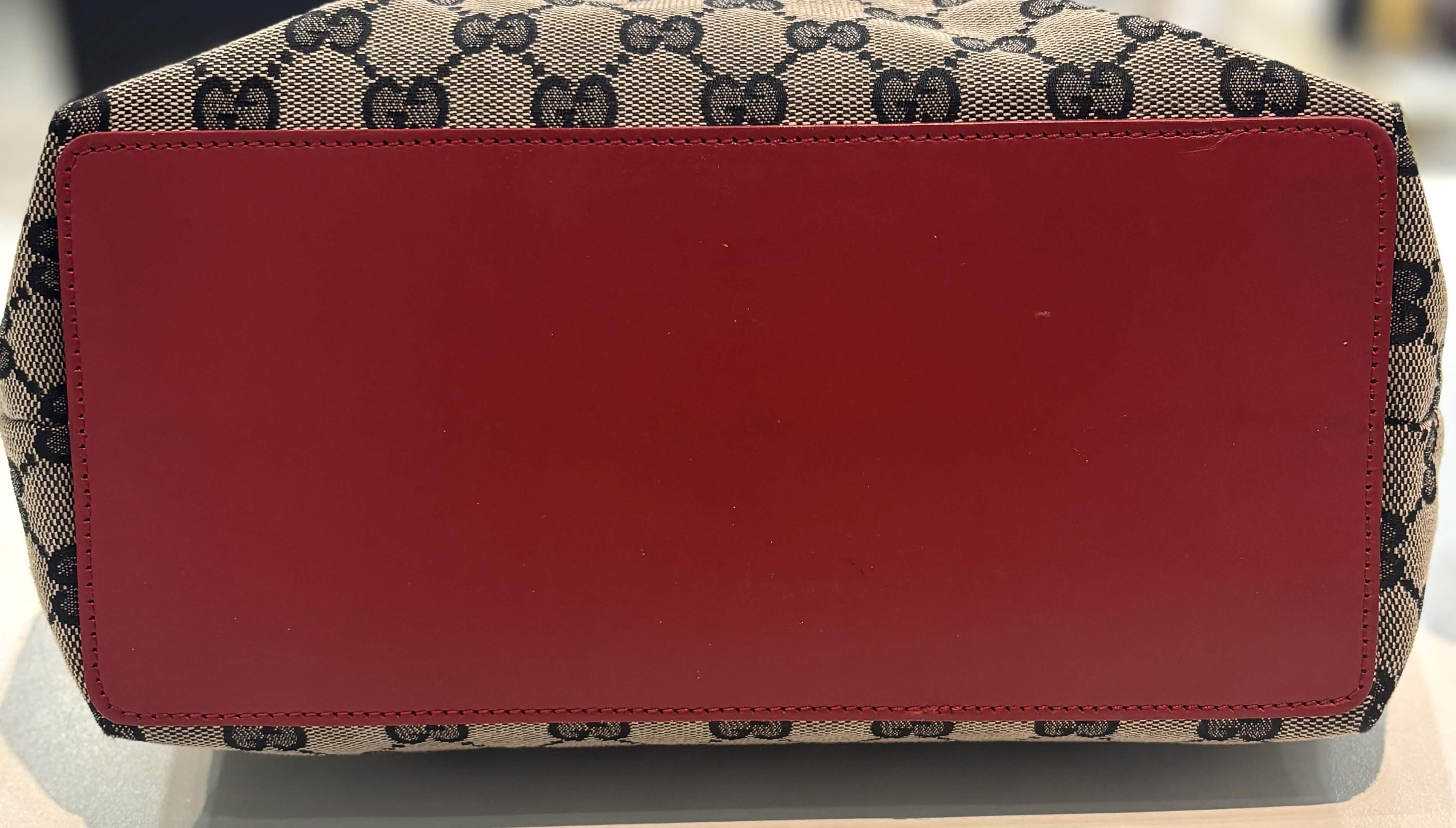 GUCCI GG CANVAS TOTE BAG