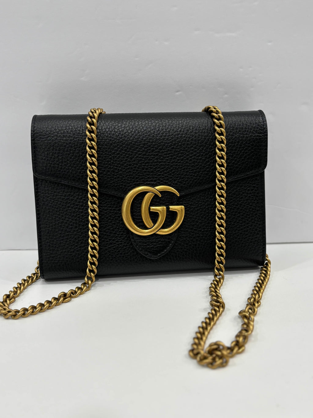 GUCCI GG MARMONT CALFSKIN LEATHER WALLET ON CHAIN