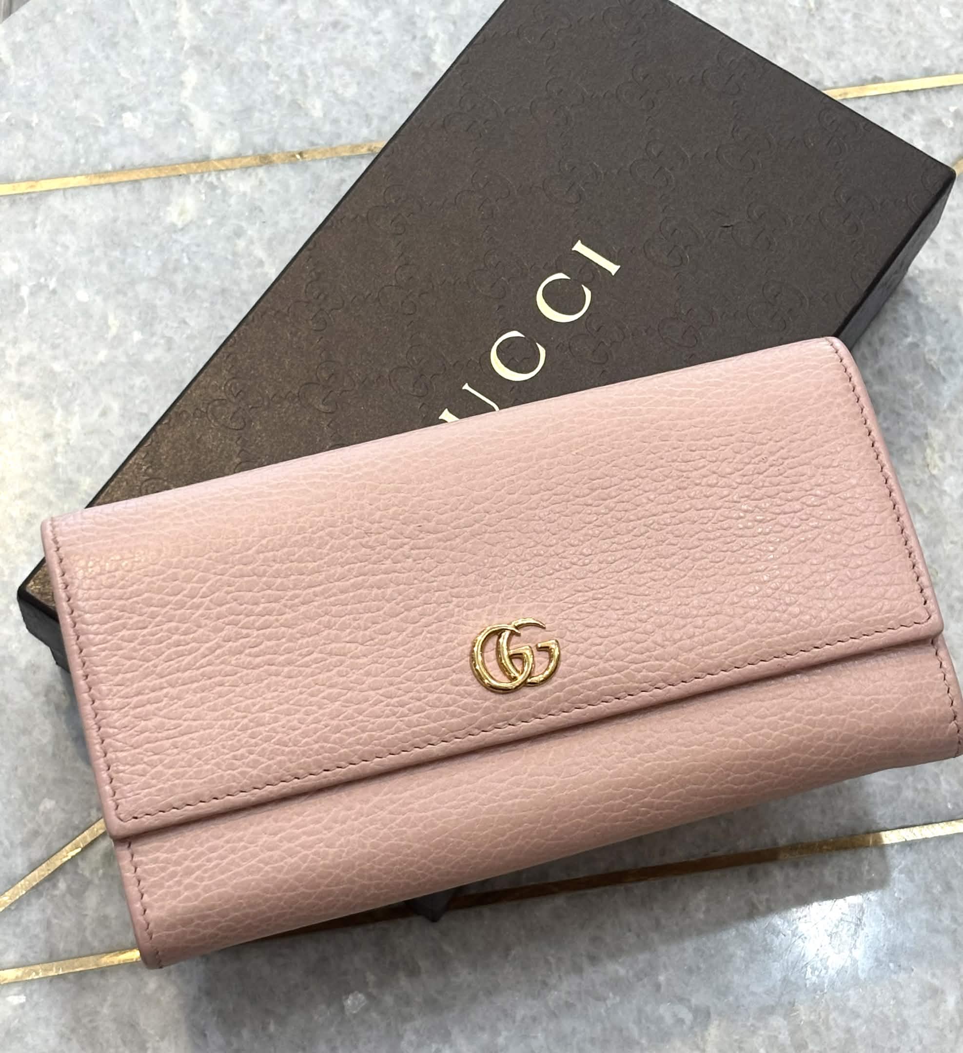 GUCCI GG MARMONT CALFSKIN LEATHER CONTINENTAL WALLET