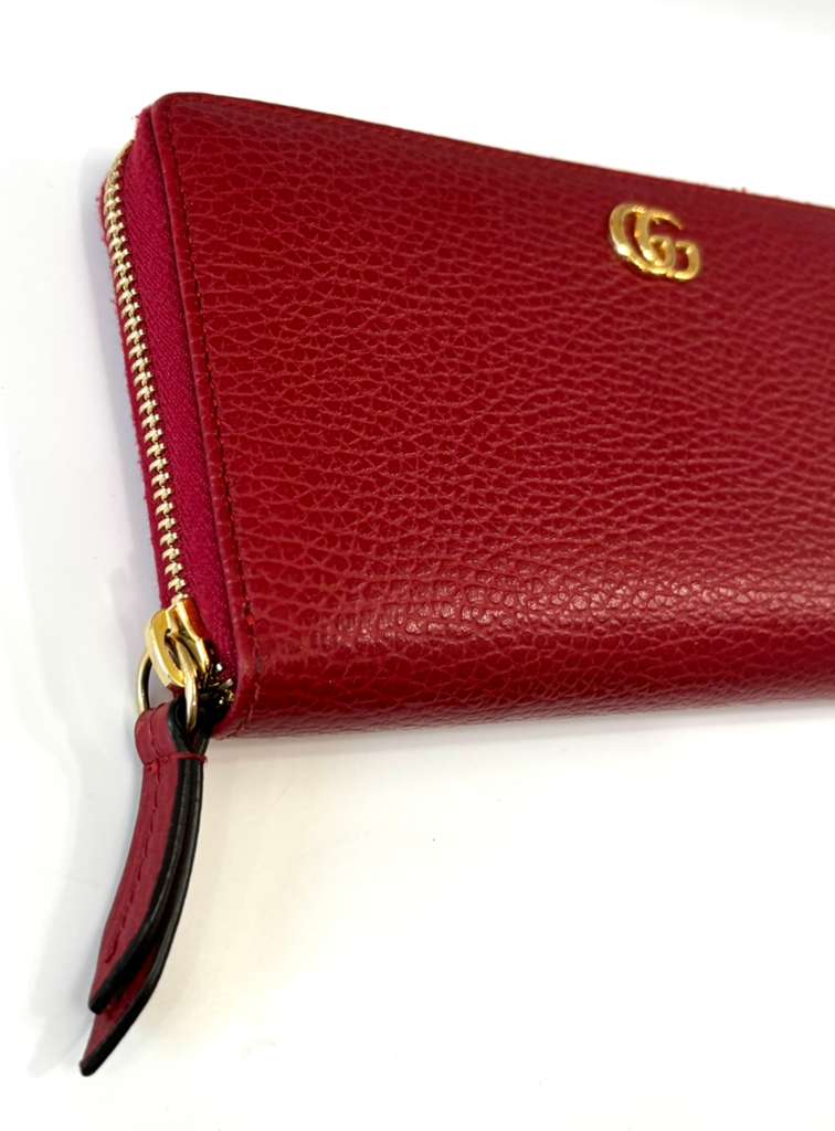 GUCCI GG MARMONT CALFSKIN LEATHER ZIP AROUND WALLET