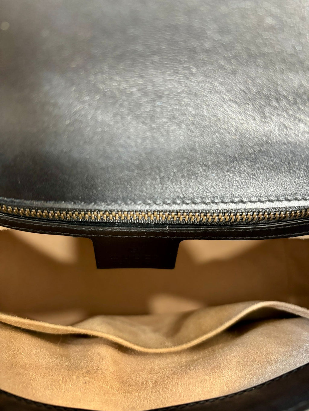 GUCCI GG MARMONT SMALL BAG