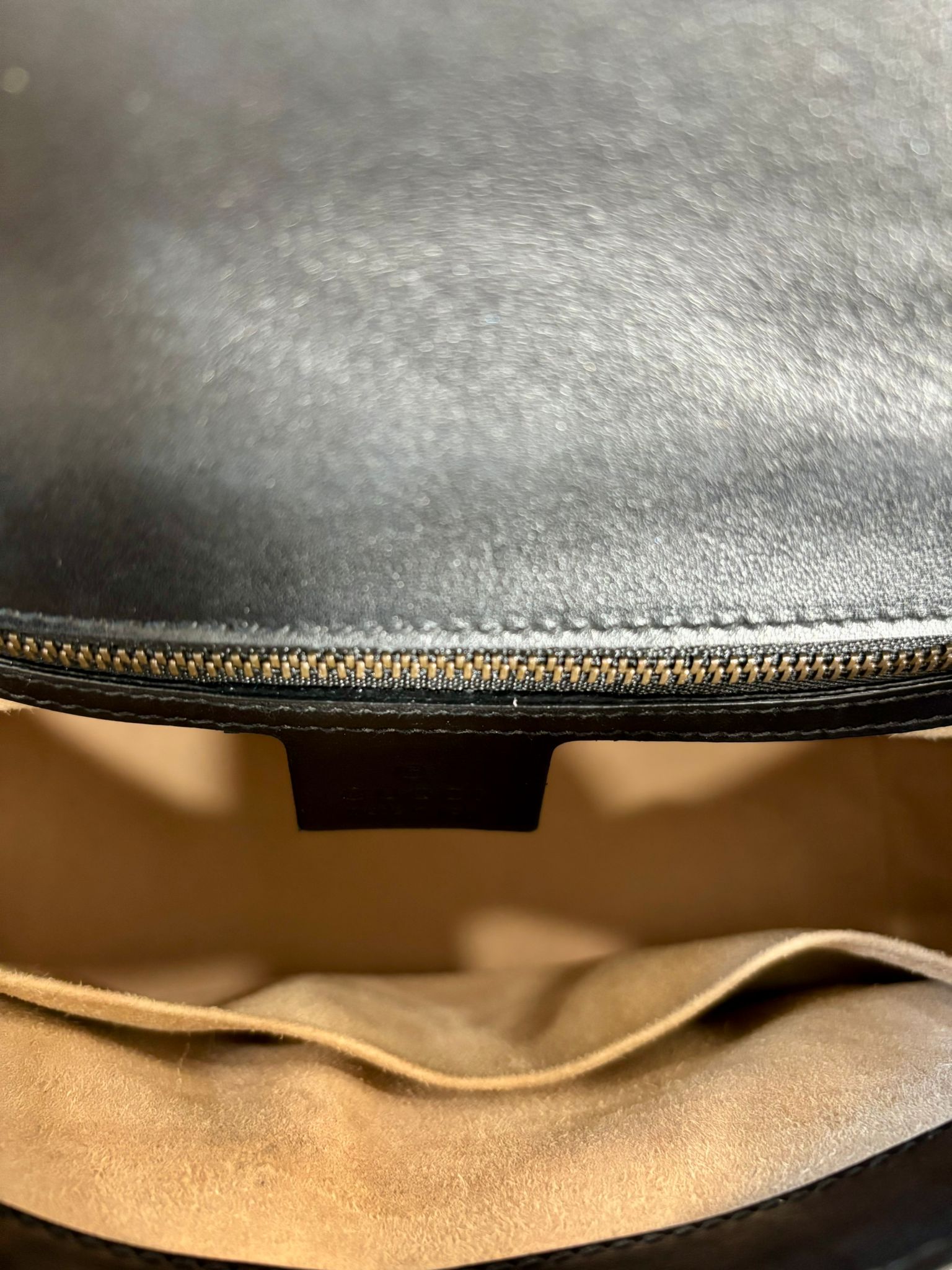 GUCCI GG MARMONT SMALL BAG
