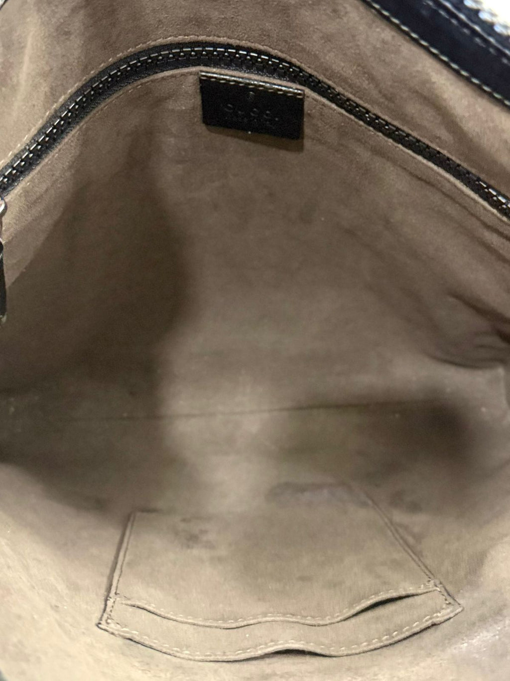 GUCCI GG SUPREME COATED CANVAS FLAT MESSENGER BAG