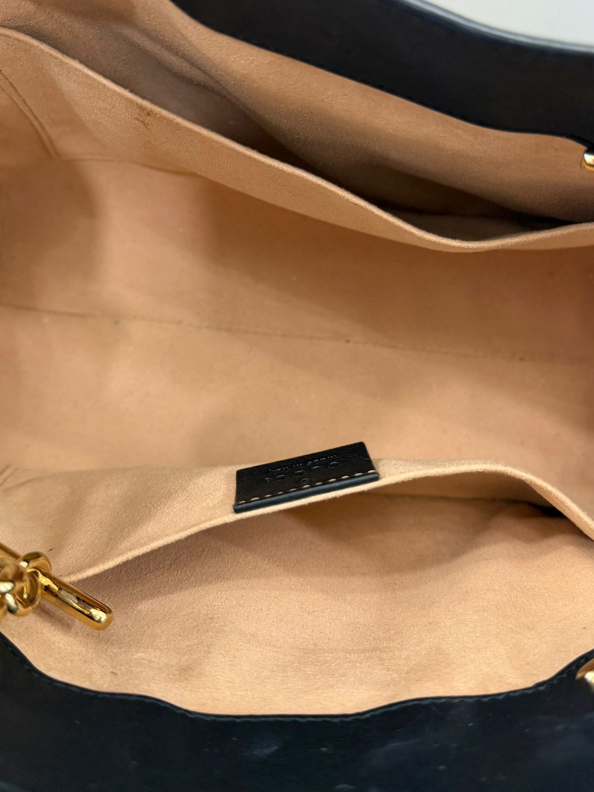 GUCCI GG SUPREME MONOGRAM BEES SMALL PADLOCK TOTE BAG