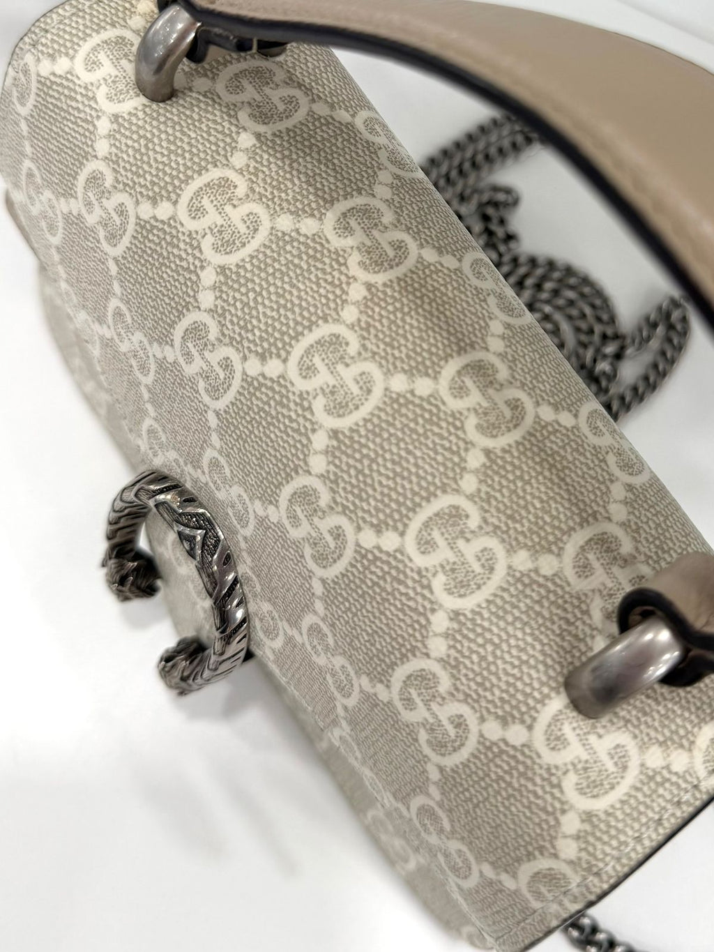 GUCCI GG SUPREME MONOGRAM MINI DIONYSUS TOP HANDLE BAG