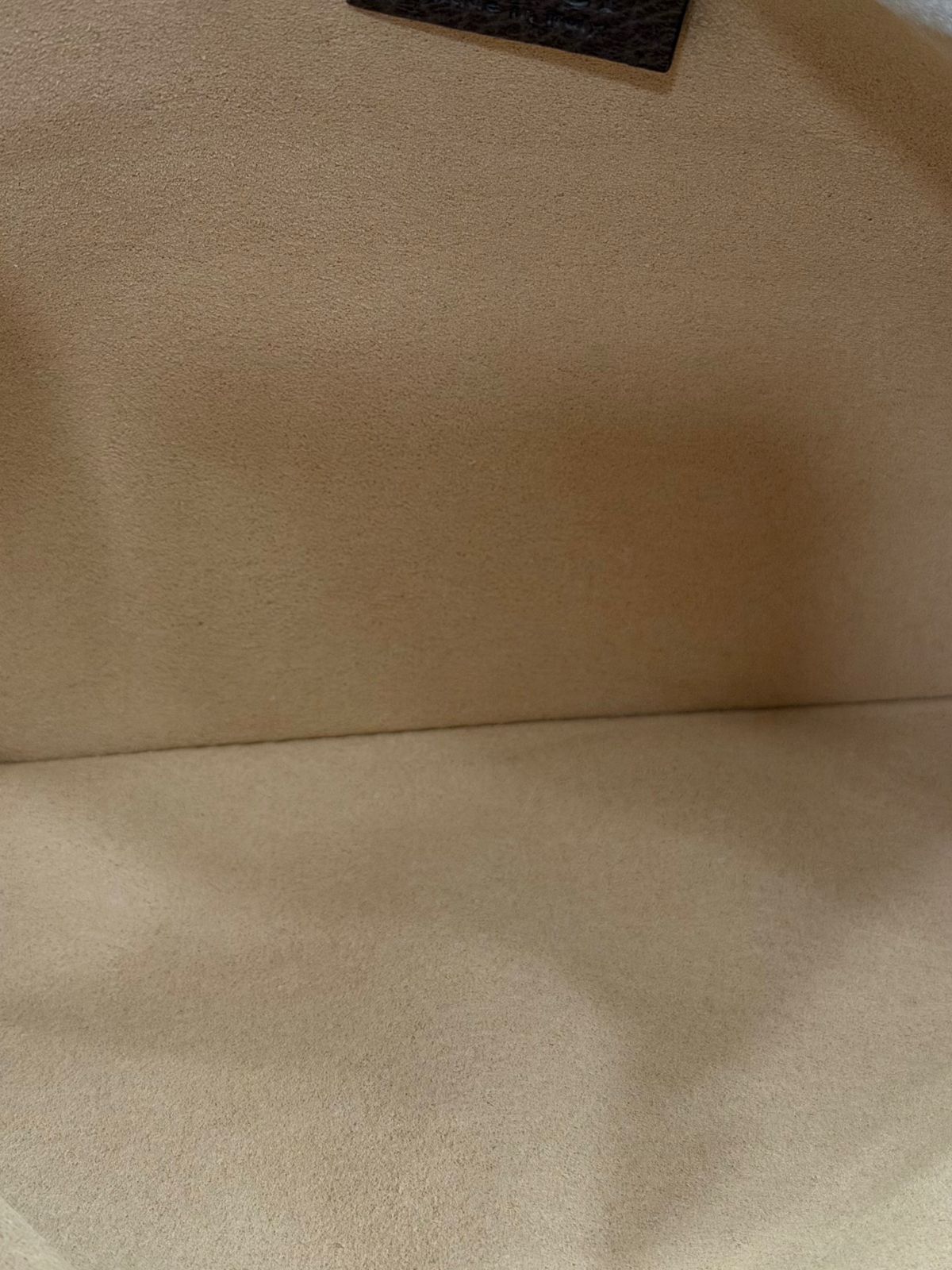 GUCCI GG SUPREME MONOGRAM WEB OPHIDIA CLUTCH
