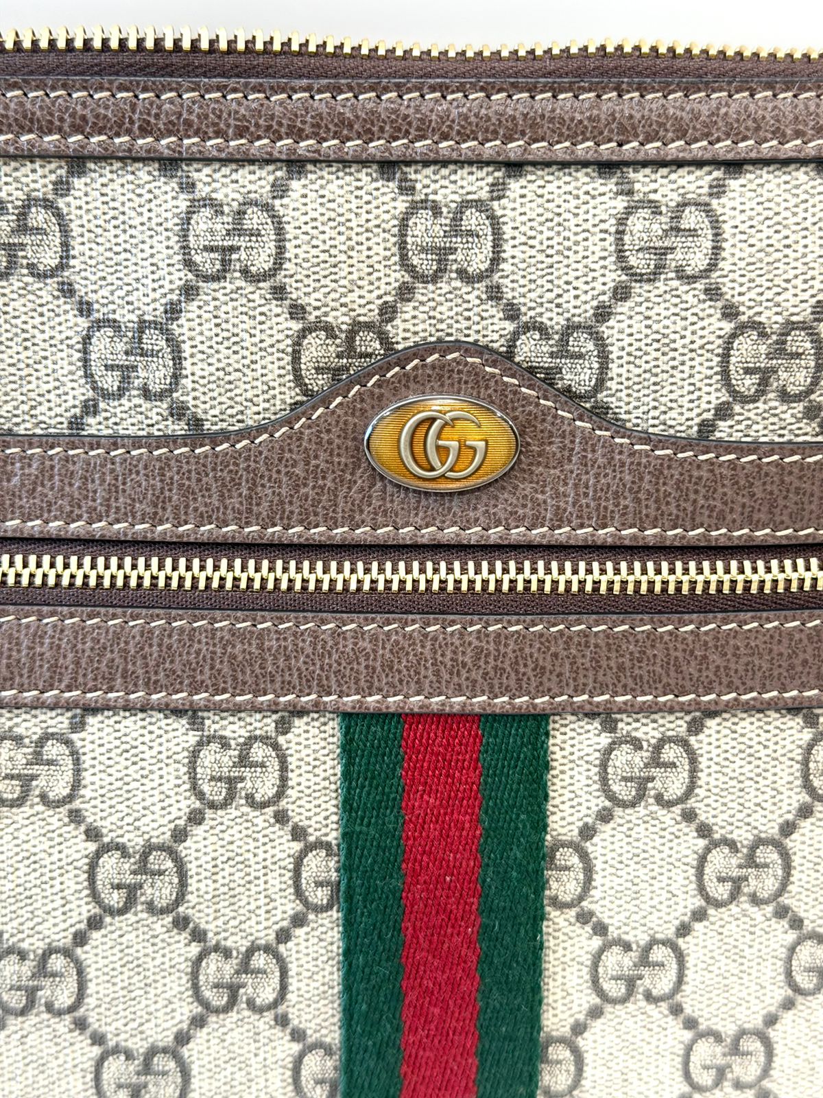 GUCCI GG SUPREME MONOGRAM WEB OPHIDIA CLUTCH