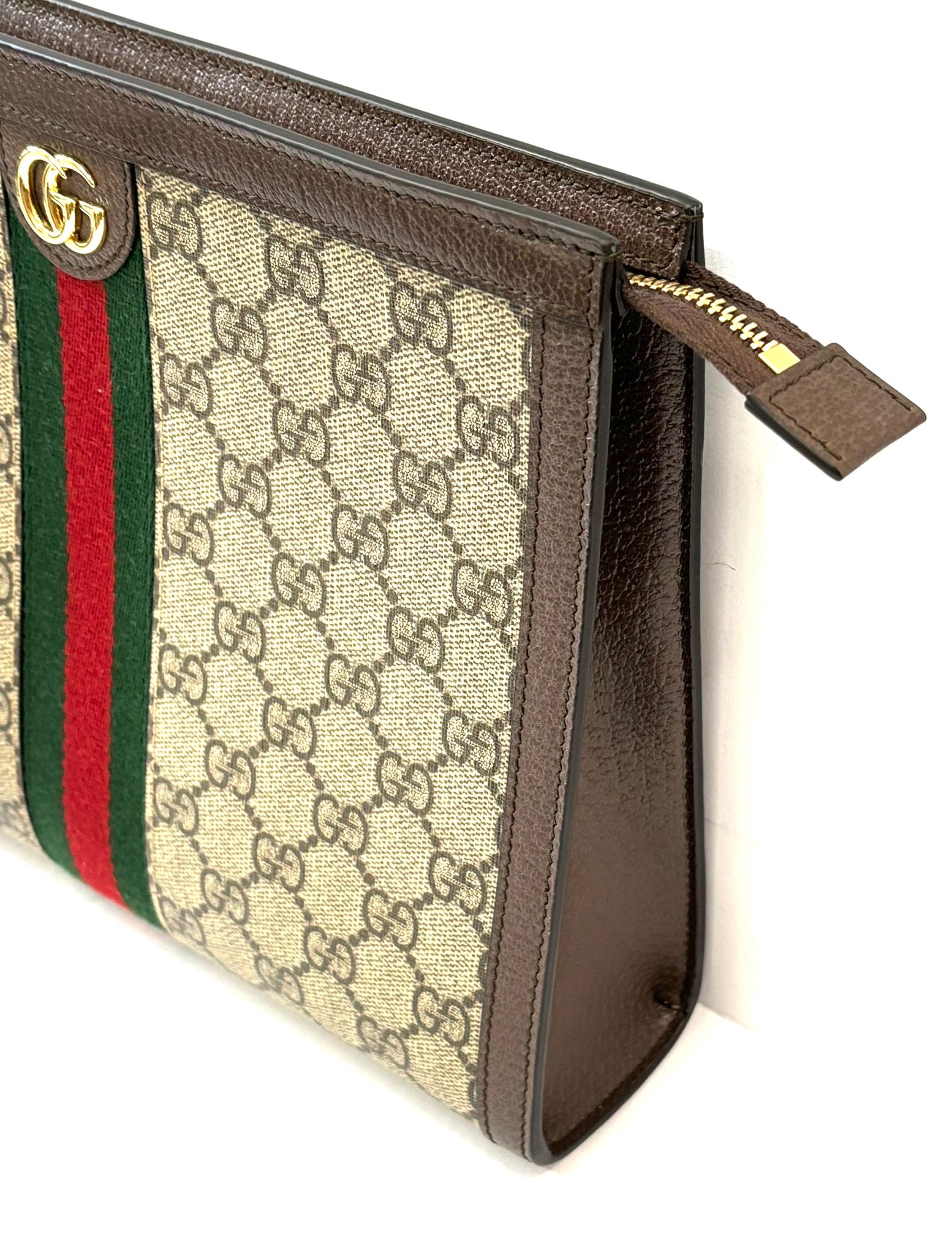 GUCCI GG SUPREME OPHIDIA CLUTCH