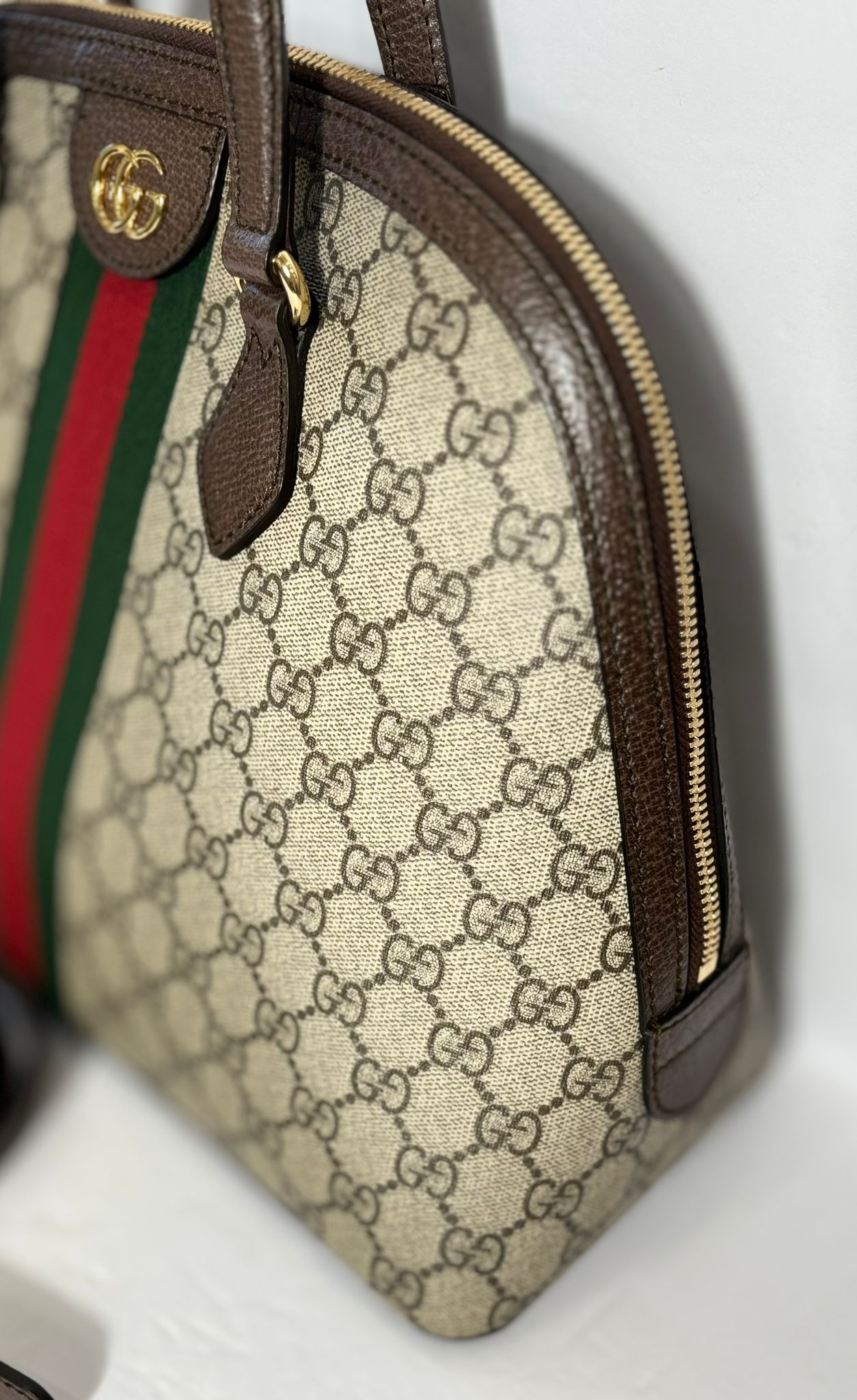 GUCCI GG SUPREME OPHIDIA MEDIUM BAG