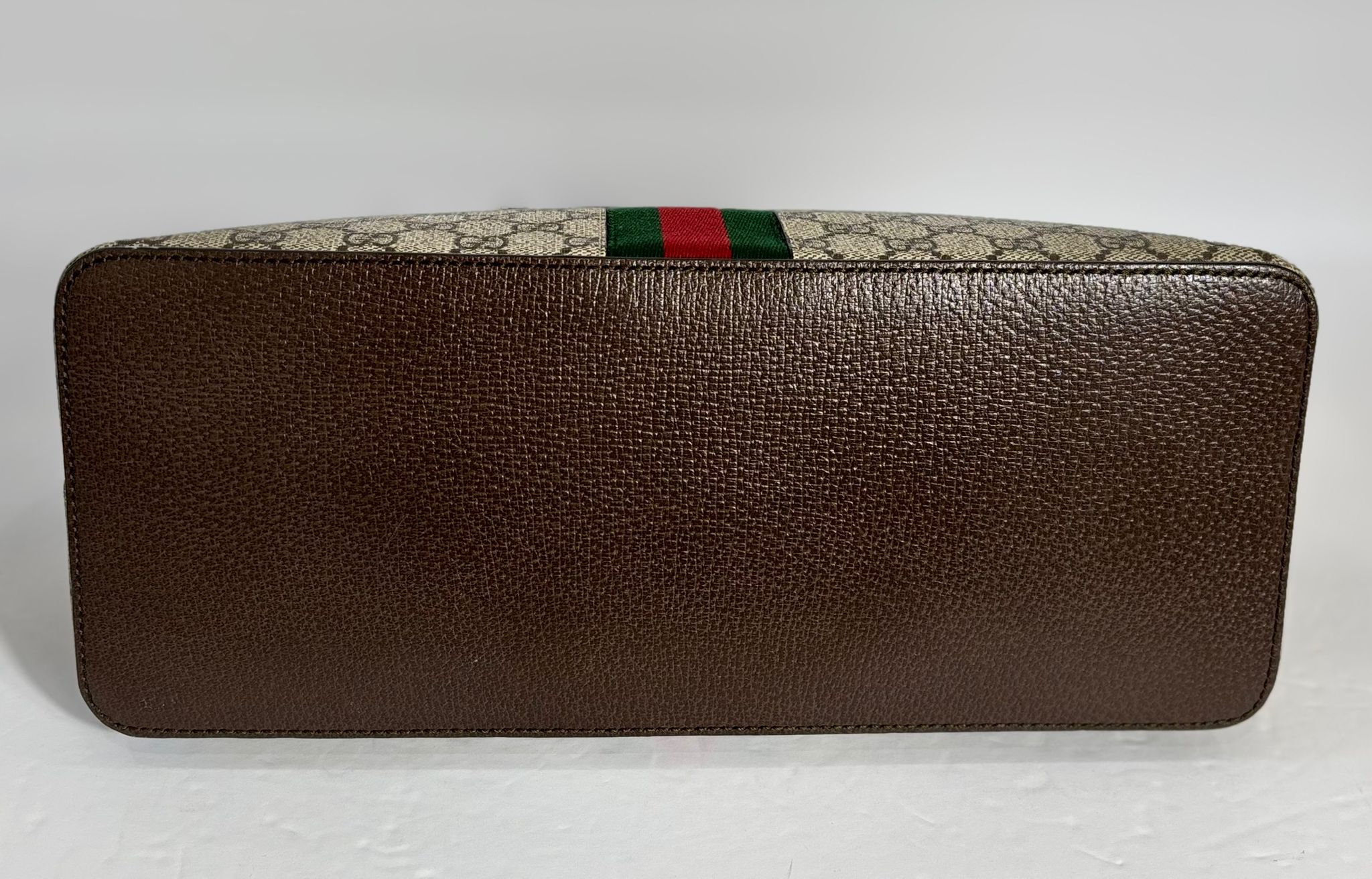 GUCCI GG SUPREME OPHIDIA MEDIUM BAG
