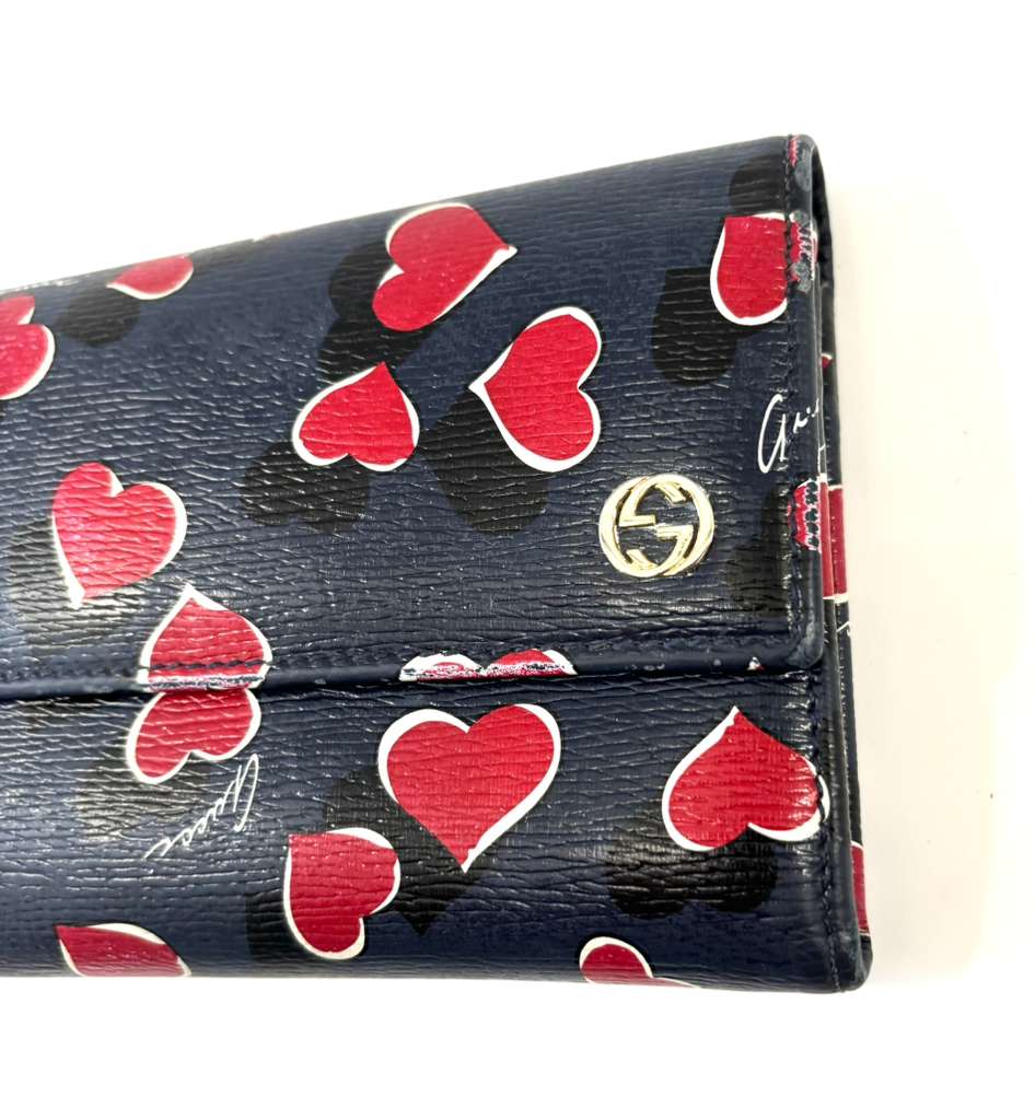 GUCCI HEARTBEAT LIMITED EDITION LEATHER WALLET