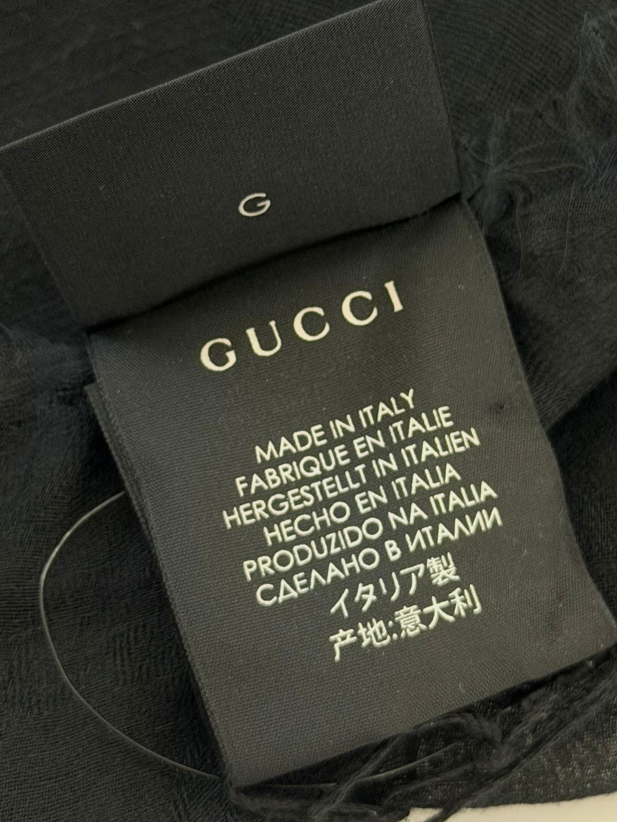 GUCCI GG MONOGRAM FRINGED JACQUARD SHAWL