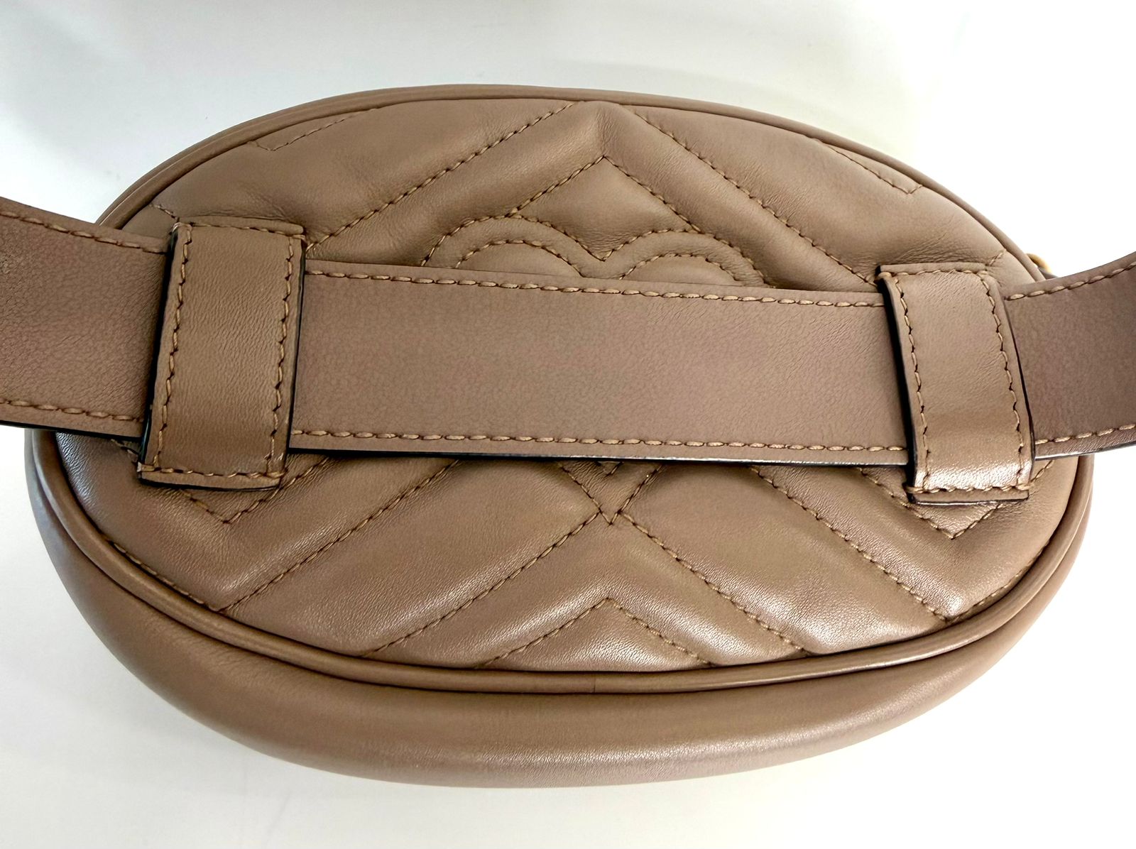 GUCCI CALFSKIN GG MARMONT MATELASSE WAIST BAG