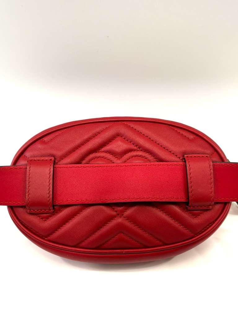 GUCCI MATELASSE GG MARMONT BELT BAG
