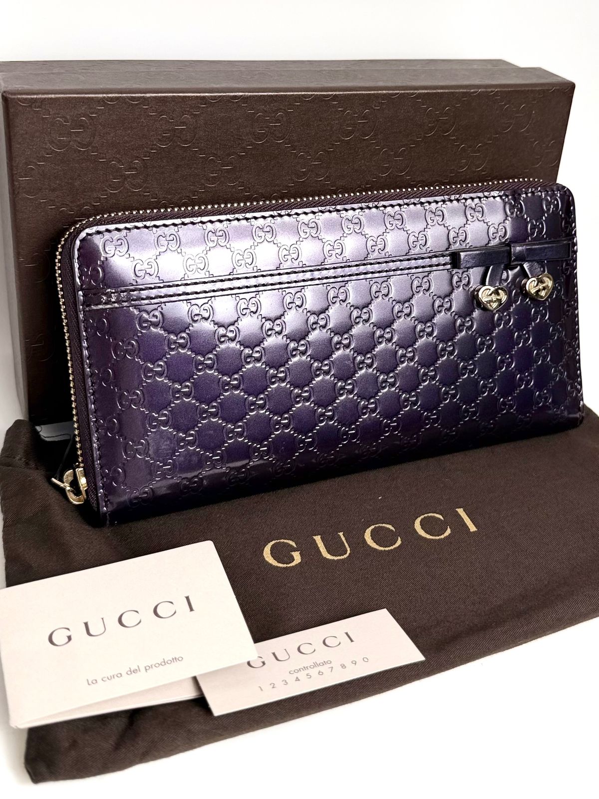 GUCCI SHINY MICROGUCCISSIMA ZIPPY HEART CHARM LEATHER WALLET