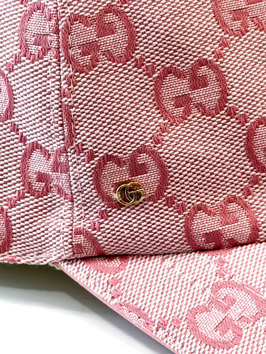GUCCI GG MONOGRAM BASEBALL HAT