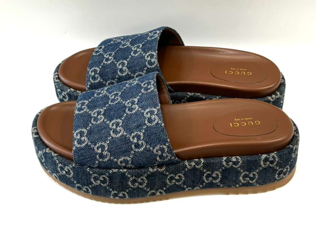 GUCCI GG MONOGRAM ANGELINA PLATFORM SLIDES