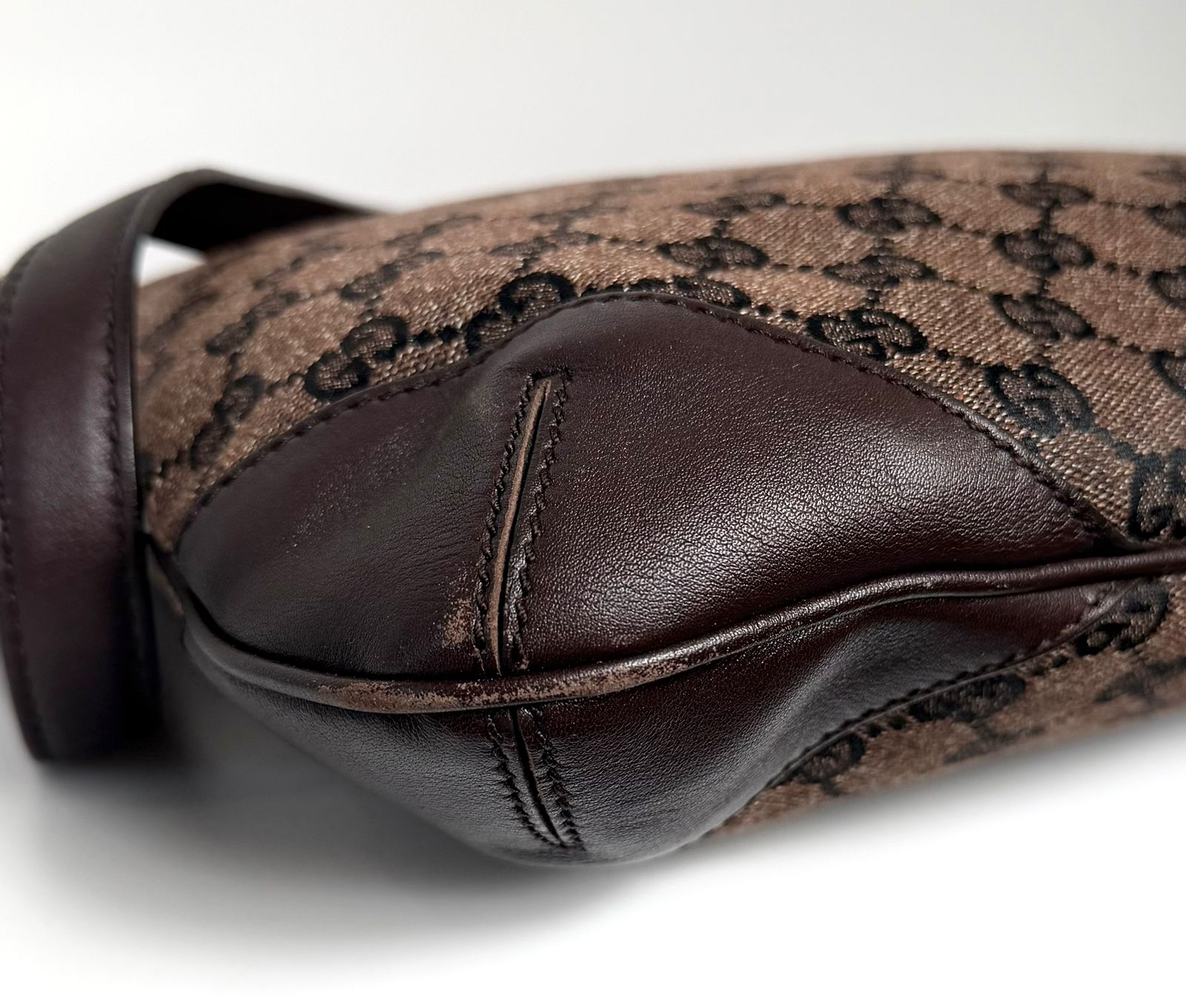 GUCCI GG ORIGINAL SIGNATURE HOBO SHOULDER BAG