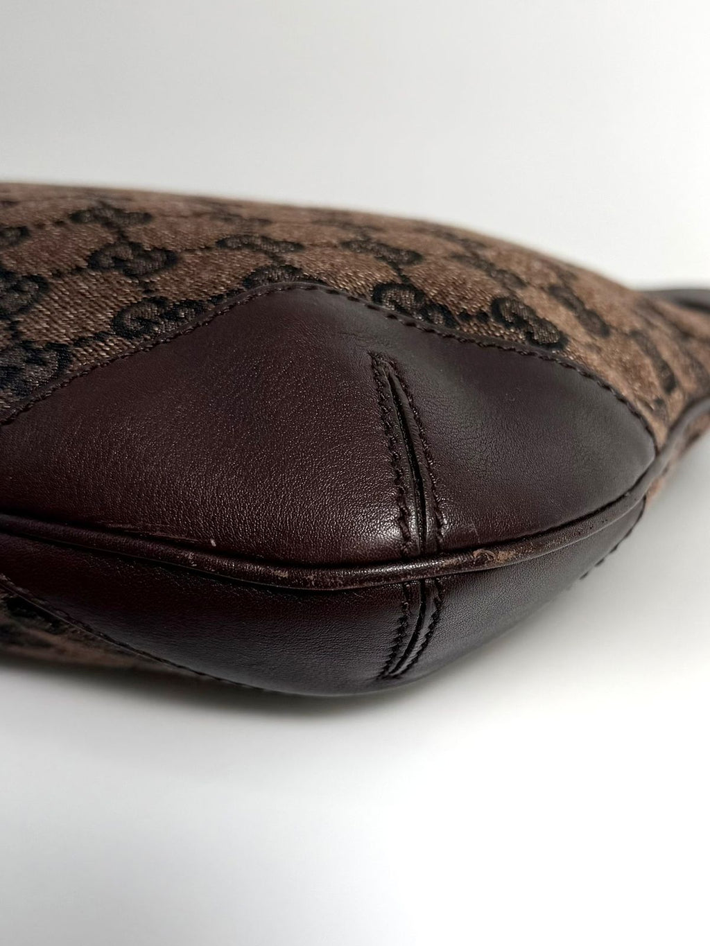 GUCCI GG ORIGINAL SIGNATURE HOBO SHOULDER BAG