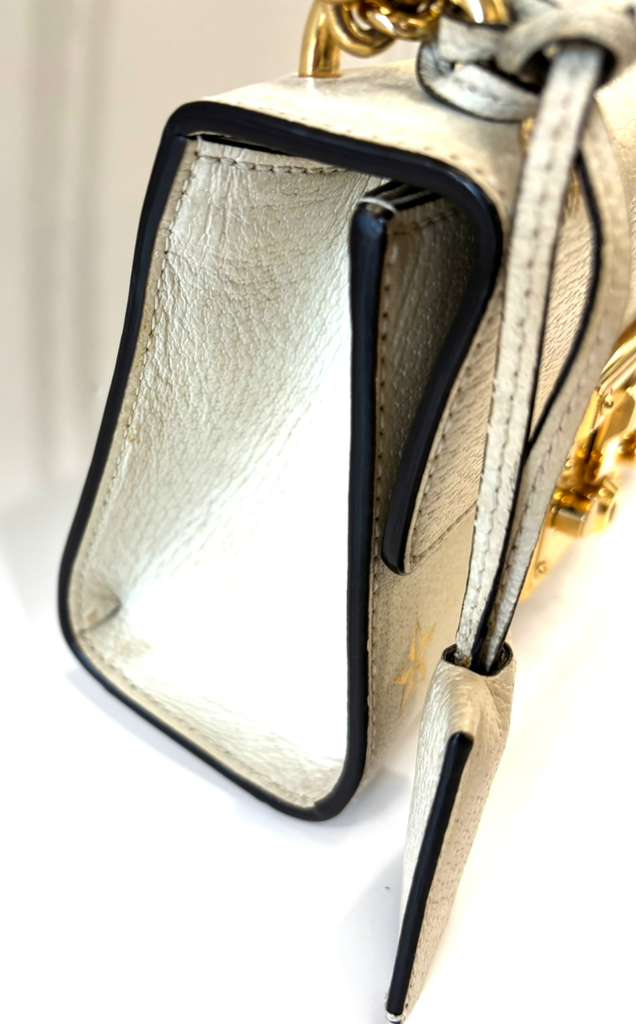 GUCCI PADLOCK BEE LEATHER SHOULDER BAG