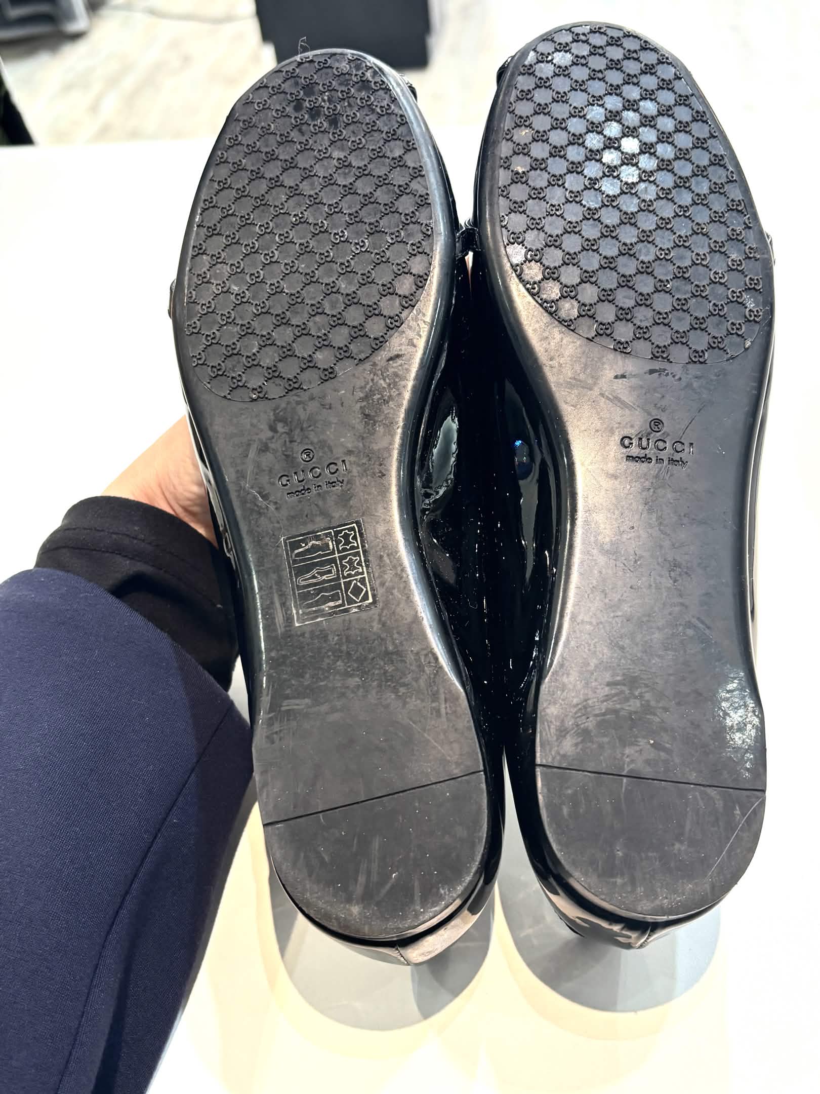 GUCCI PATENT LEATHER METALLIC CELLARIUS BALLET FLATS