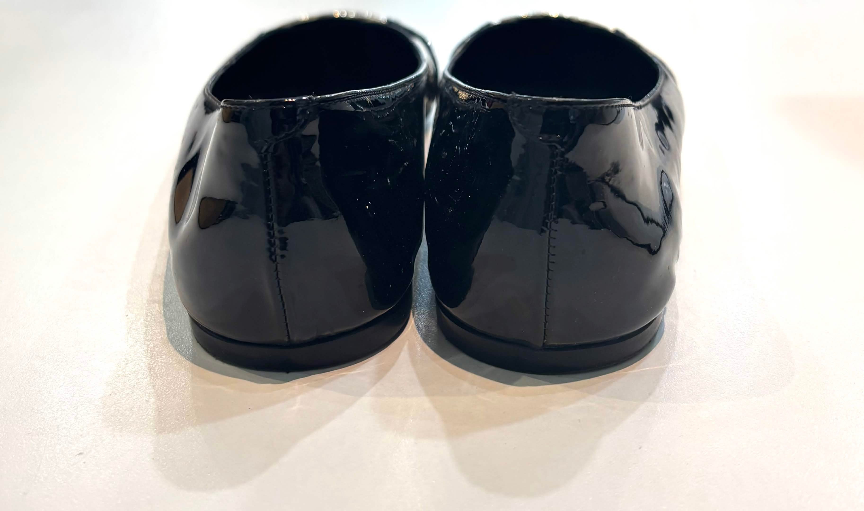 GUCCI PATENT LEATHER METALLIC CELLARIUS BALLET FLATS