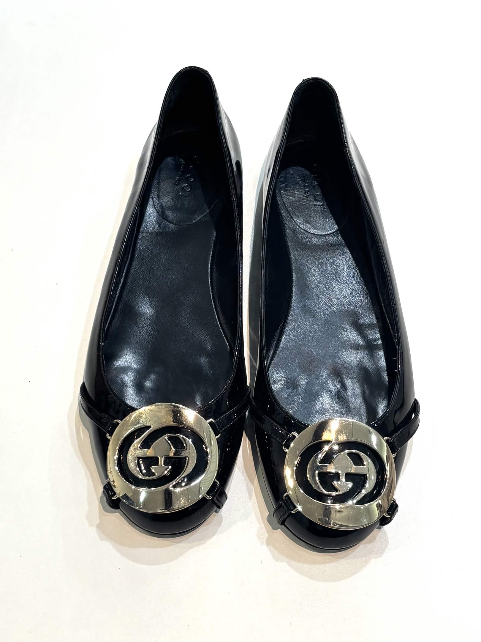 GUCCI PATENT LEATHER METALLIC CELLARIUS BALLET FLATS