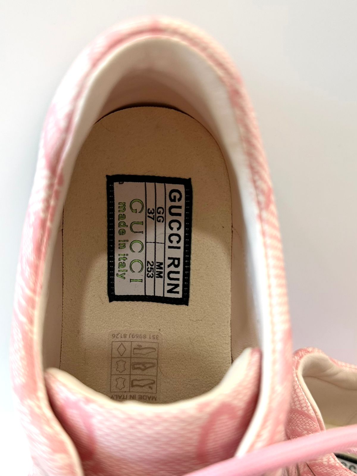 GUCCI PINK GG RUNNER PRINT LEATHER SNEAKERS