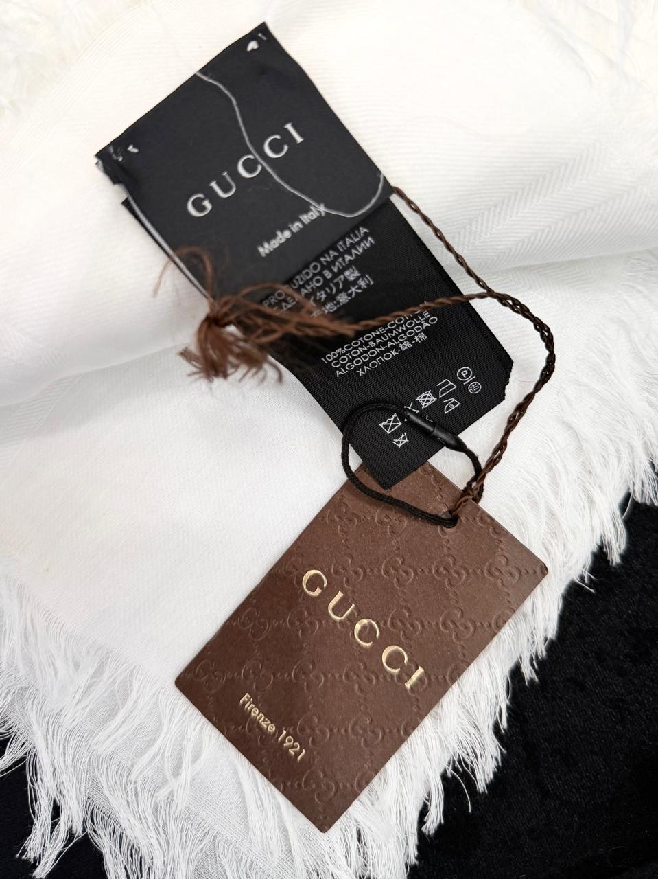 GUCCI WHITE COTTON SHAWL
