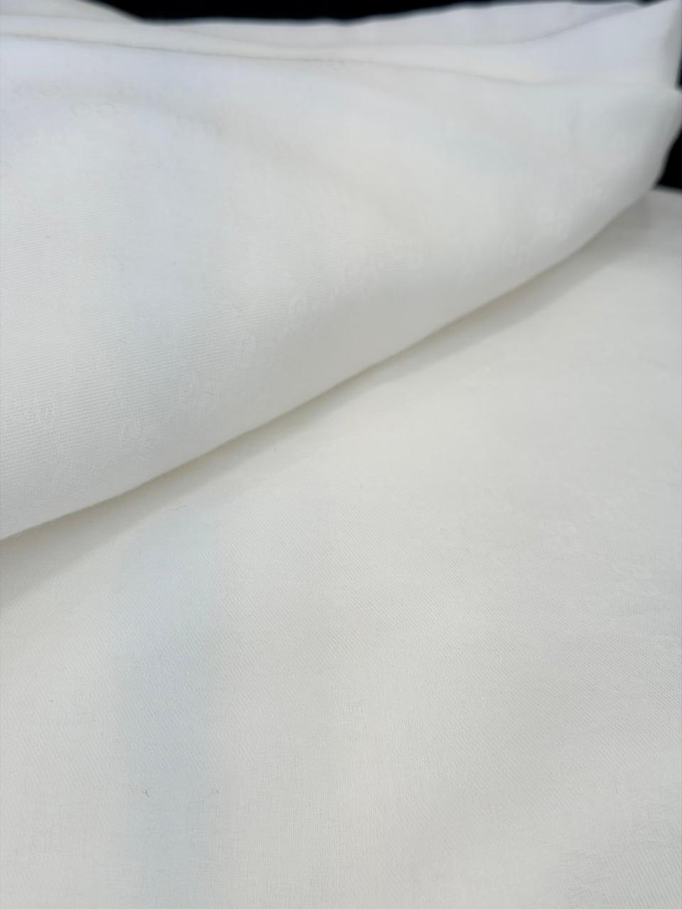 GUCCI WHITE COTTON SHAWL