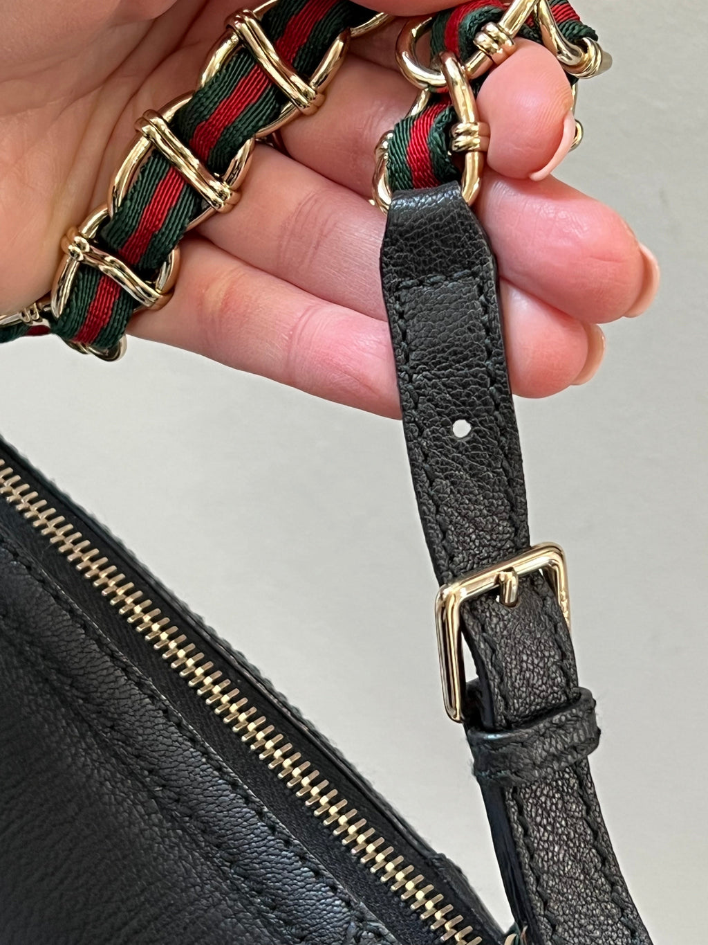 GUCCI CAPRI CHAIN SHOULDER BAG